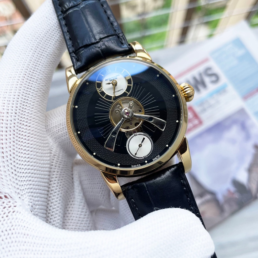 NO:923903,Unified octagonal shell series, exquisite and versatile [latest] Patek Philippe latest design large flywheel boutique [type] boutique men's watch [strap] genuine cowhide strap [movement] high-end fully automatic mechanical movement [mirror] mineral-strengthened glass (higher definition) elegant taste vast atmosphere unique ingenuity wrist treasure size diameter 42mm diameter 12mm hot sale on the market!  Welcome to reprint!  ,,patek philippe,cowhide19860909统一 八角壳系列 精致百搭【最新】百达翡丽 最新设计大飞轮精品【类型】精品男士腕表【表带】真牛皮表带【机芯】高端全自动机械机芯【镜面】矿物质强化玻璃（更高清） 品味高雅 浩瀚大气 匠心独运 腕间瑰宝 尺寸直径42mm厚12mm热卖上市！欢迎转载！,,patek philippe,cowhide,Watch