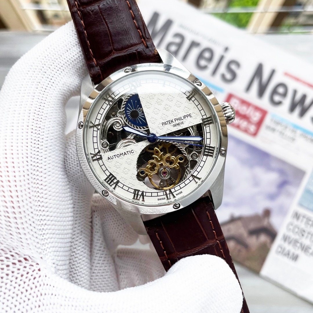 NO:943116,Unified, complex timepieces, luxurious and elegant, classic new products, shocking launch [Latest] Patek Philippe Big Flywheel Design [Type] Fine men's watch [Strap] Genuine cowhide strap [Movement] High-end fully automatic mechanical movement [Mirror] Mineral strengthened glass (higher definition) Elegant taste Vast and atmospheric Ingenuity Wrist treasure Size 42mm diameter 12.5mm thick Hot sale on the market!  Welcome to reprint!  ,,patek philippe,cowhide19860909统一 复杂时计 奢华大气 经典新品 震撼上市【最新】百达翡丽 大飞轮设计【类型】精品男士腕表【表带】真牛皮表带【机芯】高端全自动机械机芯【镜面】矿物质强化玻璃（更高清） 品味高雅 浩瀚大气 匠心独运 腕间瑰宝 尺寸直径42mm厚12.5mm热卖上市！欢迎转载！,,patek philippe,cowhide,Watch