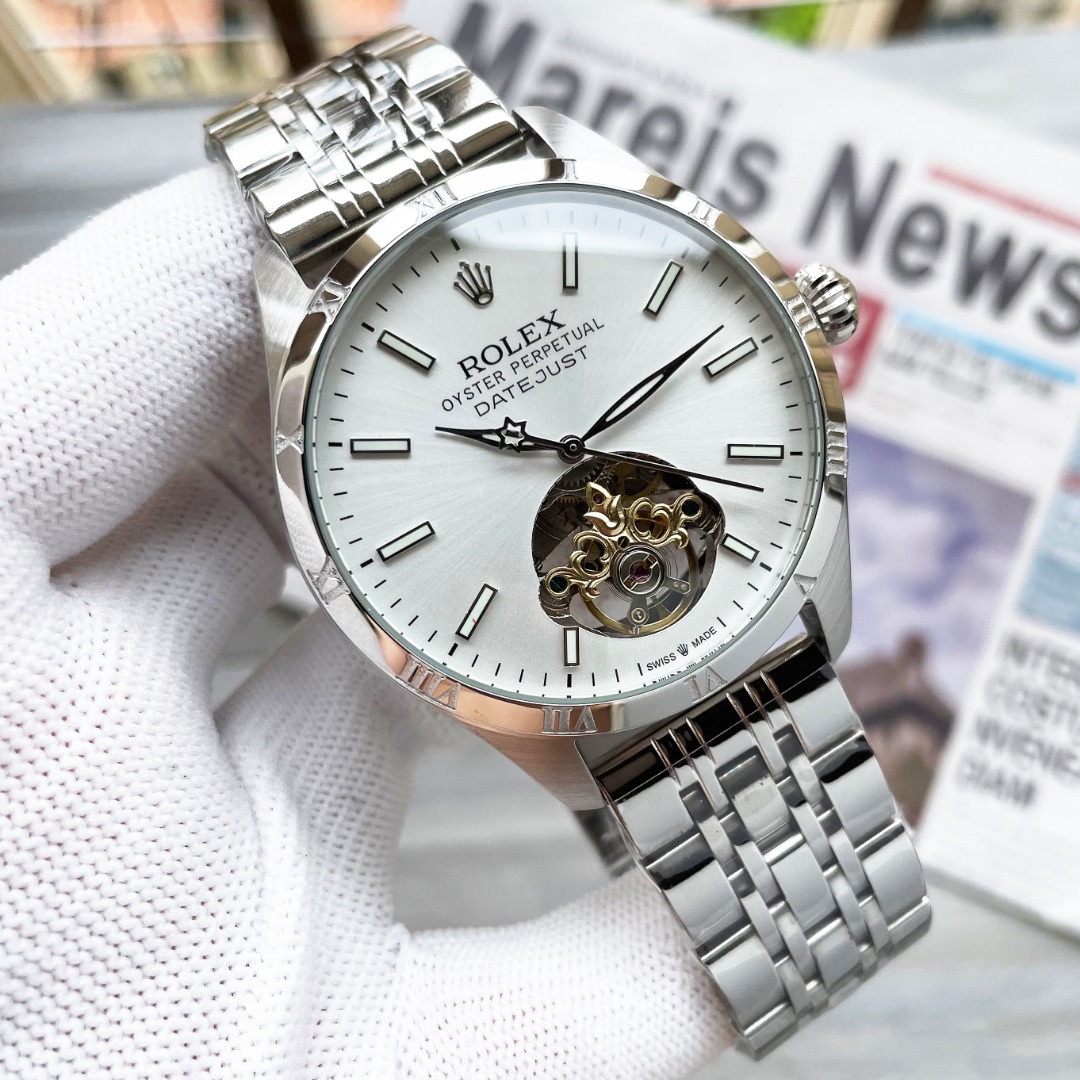 NO:943126,Unified, complex timepieces, luxurious and elegant, classic new products, shocking launch [Latest] Rolex Big Flywheel Design [Type] Fine men's watch [Strap] Genuine leather strap [Movement] High-end fully automatic mechanical movement [Mirror] Mineral strengthened glass (higher definition) Elegant taste Vast and atmospheric Ingenuity Wrist treasure Size 42mm diameter 12.5mm thick Hot sale on the market!  Welcome to reprint!  ,,rolex,cowhide19860909统一 复杂时计 奢华大气 经典新品 震撼上市【最新】劳力士 大飞轮设计【类型】精品男士腕表【表带】真牛皮表带【机芯】高端全自动机械机芯【镜面】矿物质强化玻璃（更高清） 品味高雅 浩瀚大气 匠心独运 腕间瑰宝 尺寸直径42mm厚12.5mm热卖上市！欢迎转载！,,rolex,cowhide,Watch