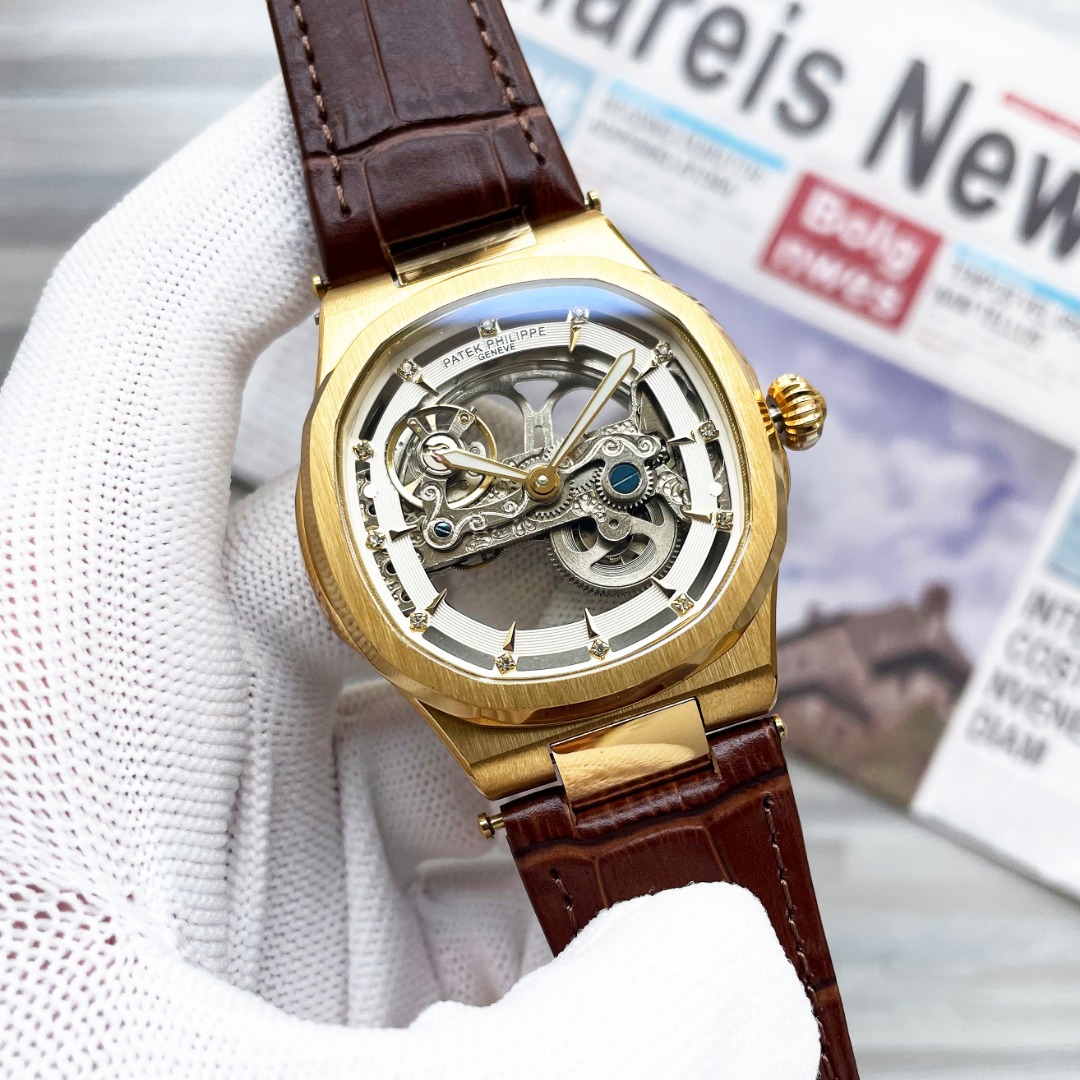 NO:943079,Unified octagonal shell series, exquisite and versatile [latest] Patek Philippe latest design large flywheel boutique [type] boutique men's watch [strap] genuine cowhide strap [movement] high-end fully automatic mechanical movement [mirror] mineral-strengthened glass (higher definition) elegant taste vast atmosphere unique ingenuity wrist treasure size diameter 42mm diameter 12mm hot sale on the market!  Welcome to reprint!  ,,patek philippe,cowhide19860909统一 八角壳系列 精致百搭【最新】百达翡丽 最新设计大飞轮精品【类型】精品男士腕表【表带】真牛皮表带【机芯】高端全自动机械机芯【镜面】矿物质强化玻璃（更高清） 品味高雅 浩瀚大气 匠心独运 腕间瑰宝 尺寸直径42mm厚12mm热卖上市！欢迎转载！,,patek philippe,cowhide,Watch