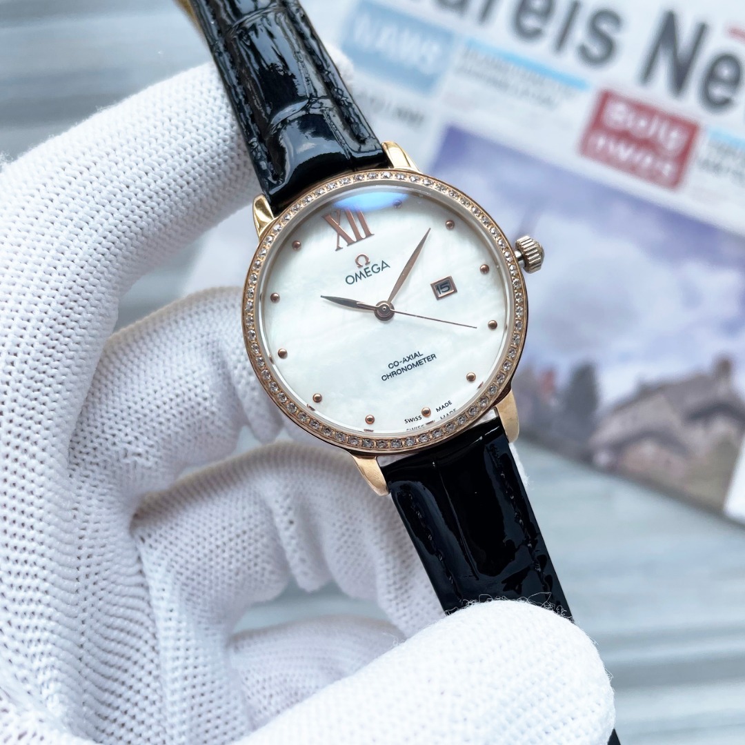 NO:943221,Platinum Steel Band Diamond Ring Omega-OMEGA Women's Watch Imported Quartz Movement 316L Stainless Steel Case Diameter 34mm Thickness 8mm This watch is very popular among women and can be matched with clothes in all seasons to show its elegance [Rose] reflects their unique personality and charming elegance on different occasions, omega19860909白金钢带 钻圈 欧米茄-OMEGA  女士腕表进口石英机芯 316L精钢表壳 直径34mm厚8mm该款腕表备受女性喜爱,四季衣服搭配,尽显优雅[玫瑰]在不同的场合映耀着她们各自的独特个性与迷人风华,,omega,Watch