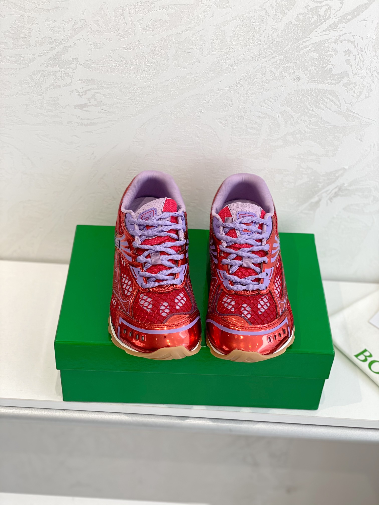 NO:482386,2025 new colors, high-end version, original 1:1 couple model, new men's new model, BV Orbit sneakers, same as Wang Yibo, couple model, dad Runner sneakers, lightweight technology mesh fabric, paired with geometric pattern, rubber outsole. The outsole uses color-blocking TPU outsole, size women's shoes 35-40, men's shoes 39-45, casual shoes/sports shoes, bottega veneta, sneakers198609092025新色 高端版本 原版1:1情侣款男款新款上架BV Orbit运动鞋 王一博同款 情侣款老爹Runner运动鞋,采用轻质科技网布面料.搭配几何图案设计橡胶外底.大底选用拼色TPU大底 码数女鞋35-40 男鞋39-45,休闲鞋/运动鞋,bottega veneta,sneakers,Women's Shoes