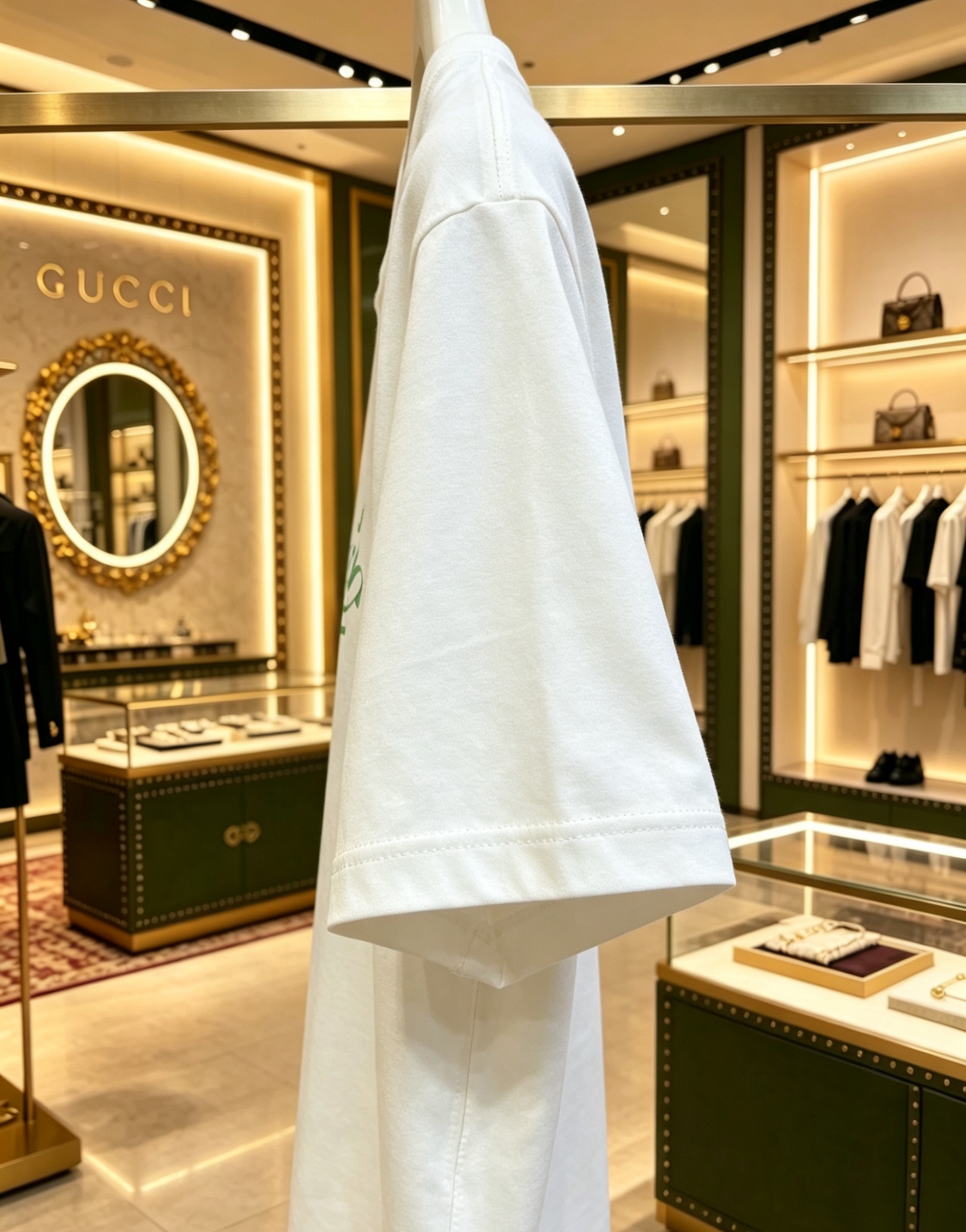 Gucci GUCCI 2025春夏新款 印花圆领短袖tee