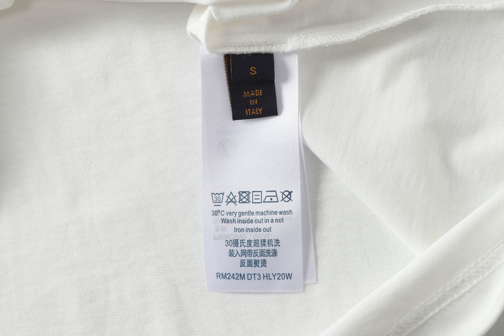 Louis Vuitton 1V 2025春夏新款 小熊印花圆领短袖tee