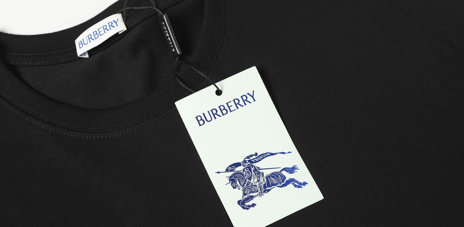 Burberry BBR 2025春夏新款 战马印花圆领短袖tee