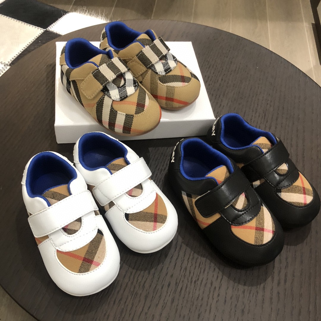 Burberry Haute Couture Classic Luxury Leather Shoe Loafer Shoes Ref 8
