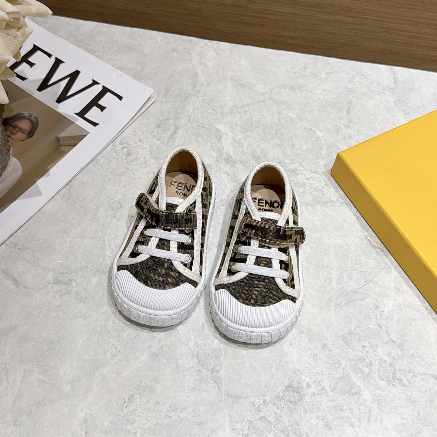 NO:919303,2026 autumn and winter new fashion products, small four-season toddler shoes, very soft and comfortable, size 20-25 (12.5-15.5), suitable for children aged 1-3, BB shoes,198609092026秋冬 时尚新品 小 四季学步鞋 非常柔软舒适 码数20-25（12.5-15.5）合适1-3岁的小朋友,BB鞋,,Children's