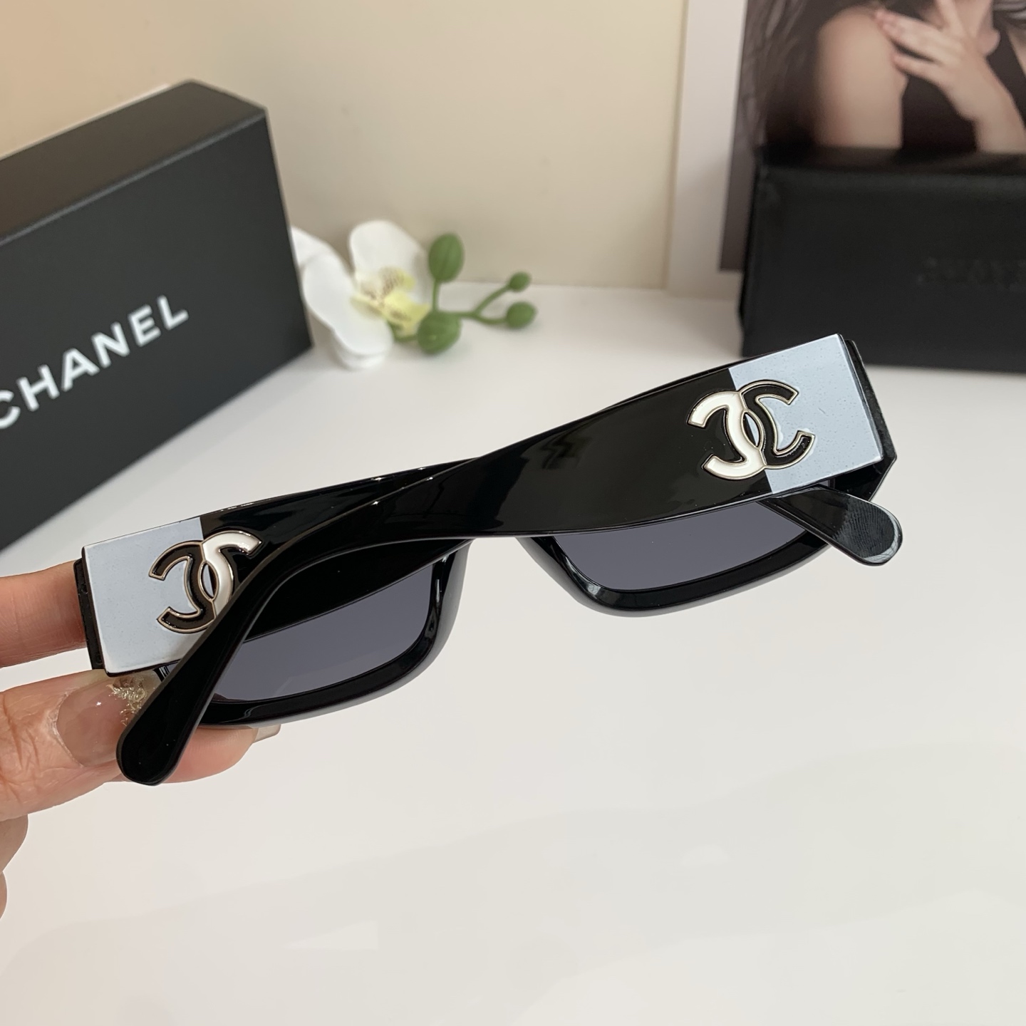 p125
CHANEL 香奈儿 2025新款太阳镜 欧美风网红款墨镜 专柜同步 时尚潮流款