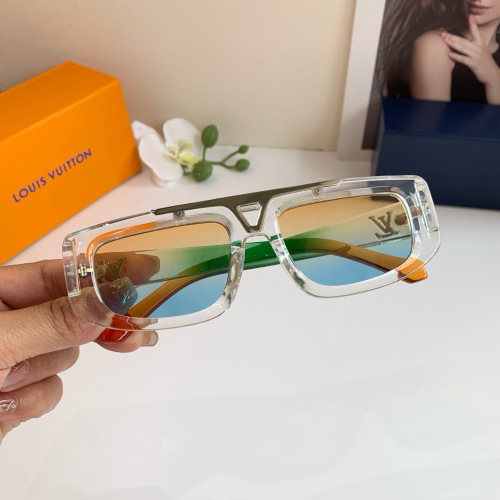 Louis Vuitton Square Unisex Sunglasses - Fashionable, Versatile, and Trendy 1 Louis Vuitton Square Unisex Sunglasses - Fashionable, Versatile, and Trendy