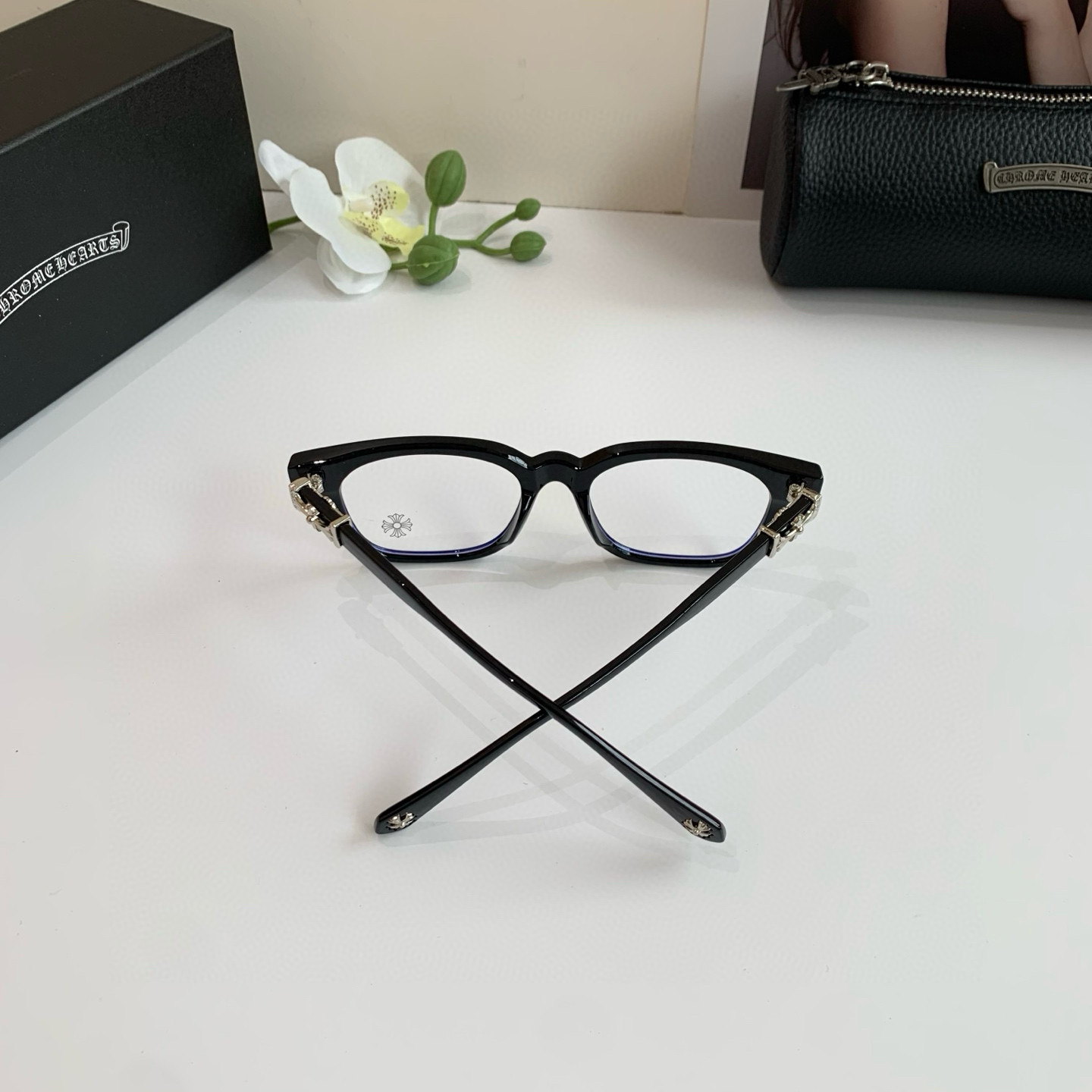 “New European-American Frame Optical Lens: Fashionable Sunglasses for Light Luxuries” - 图片 9