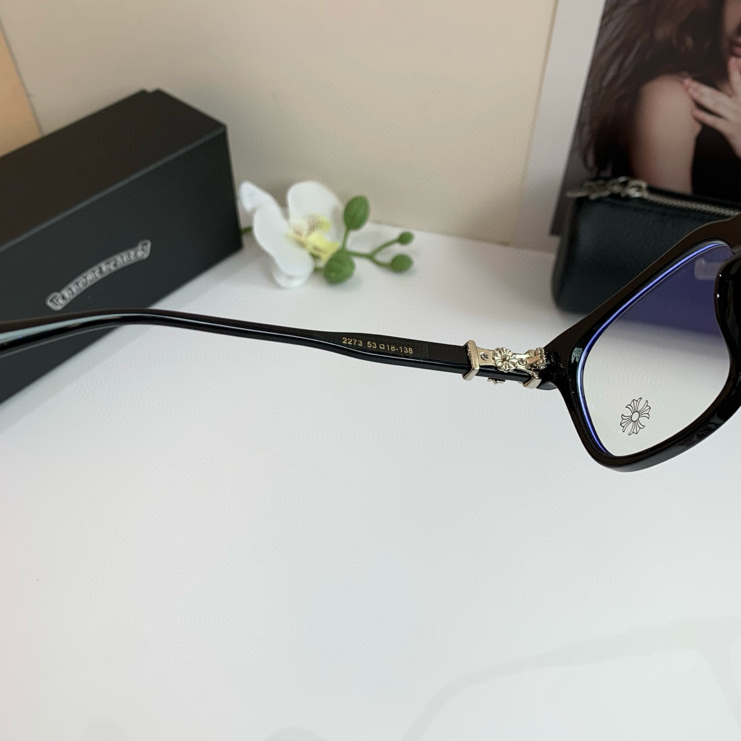 “New European-American Frame Optical Lens: Fashionable Sunglasses for Light Luxuries” - 图片 8