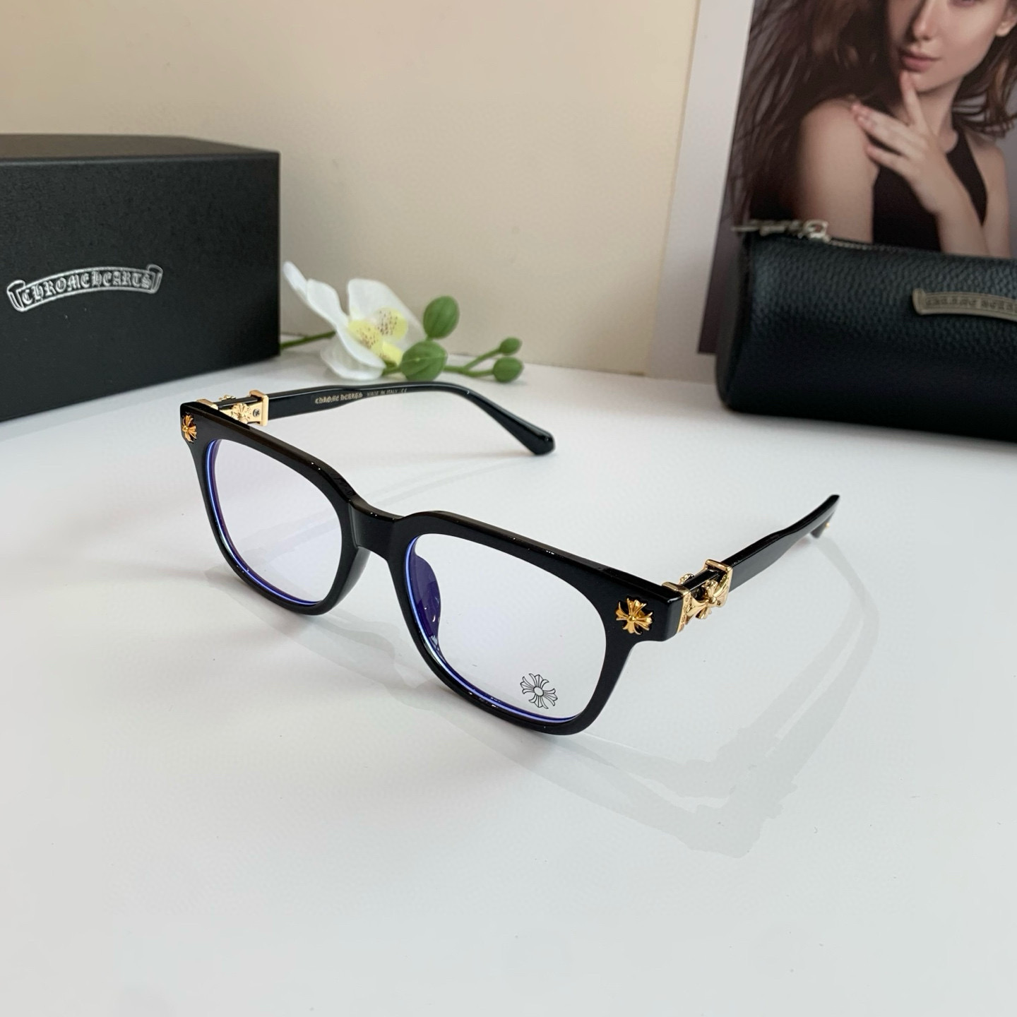 New European-American Frame Optical Lens for Fashionable Sunglasses: Light Luxuries of the Net - 图片 3