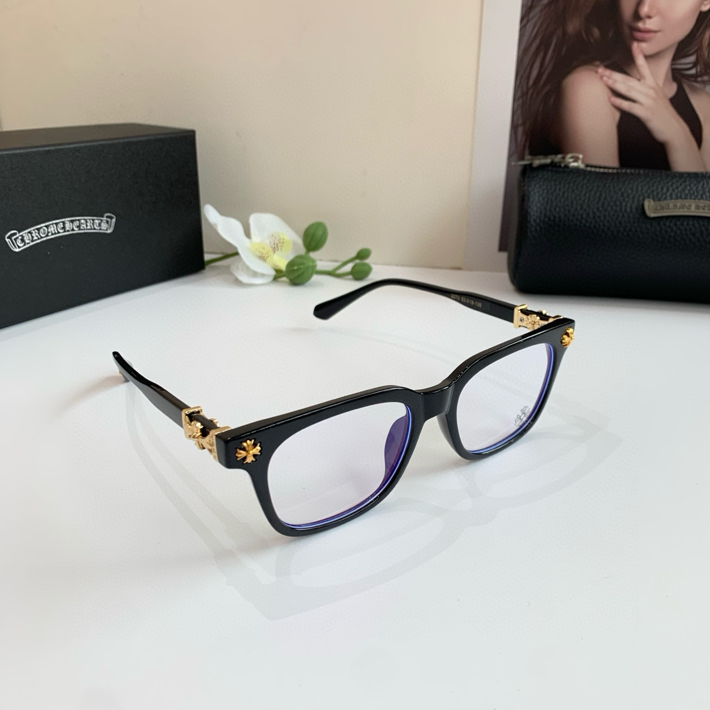 New European-American Frame Optical Lens for Fashionable Sunglasses: Light Luxuries of the Net - 图片 2