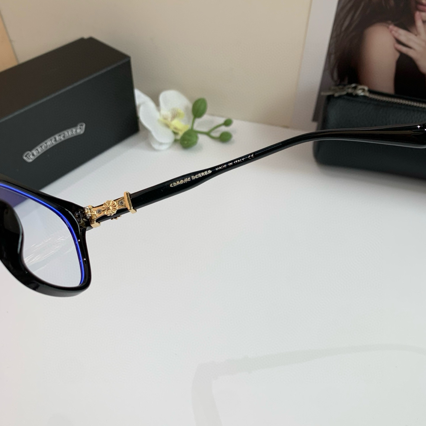 New European-American Frame Optical Lens for Fashionable Sunglasses: Light Luxuries of the Net - 图片 7