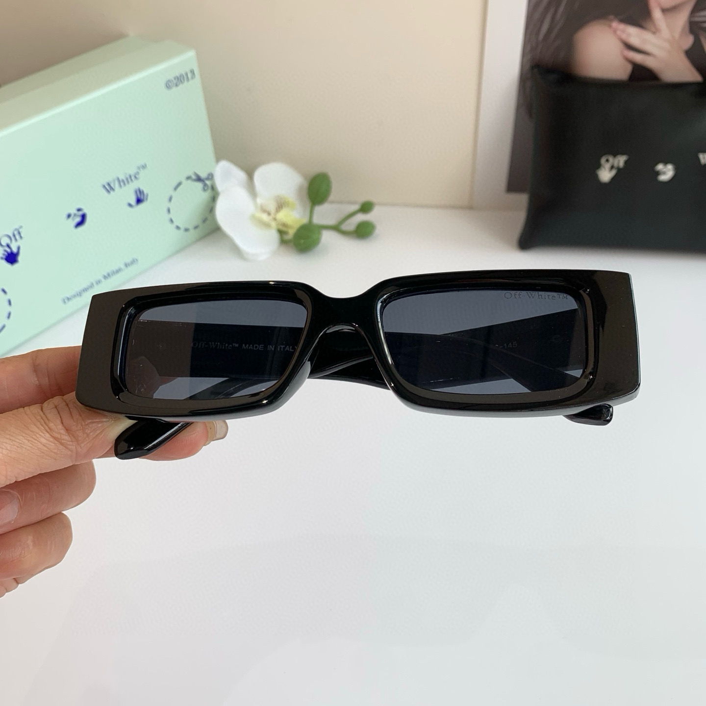p245 Off-White design little box sunglasses, super-lighty, stylish sunglasses, hundred glasses out - 图片 3