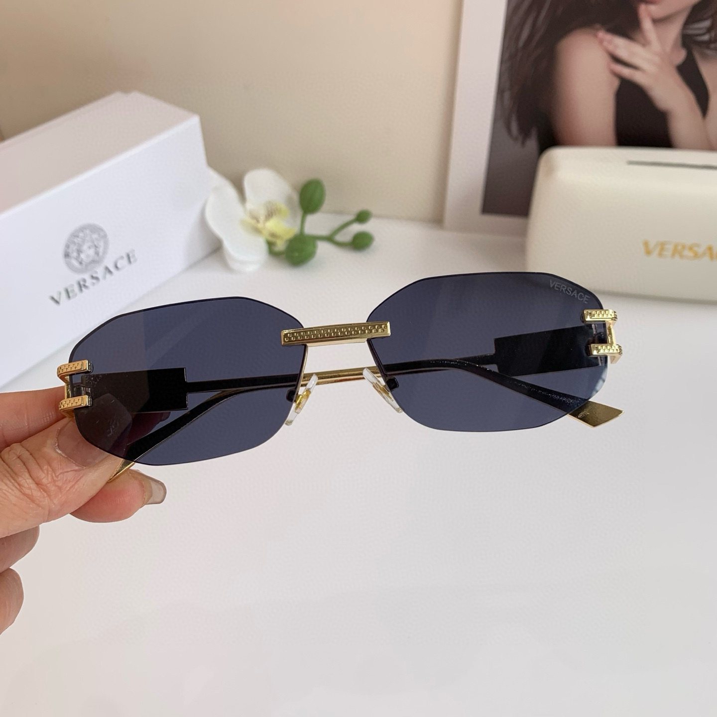 Versace Rimless Sunglasses,Classic Logo Design, Italian Craftsmanship, Unisex