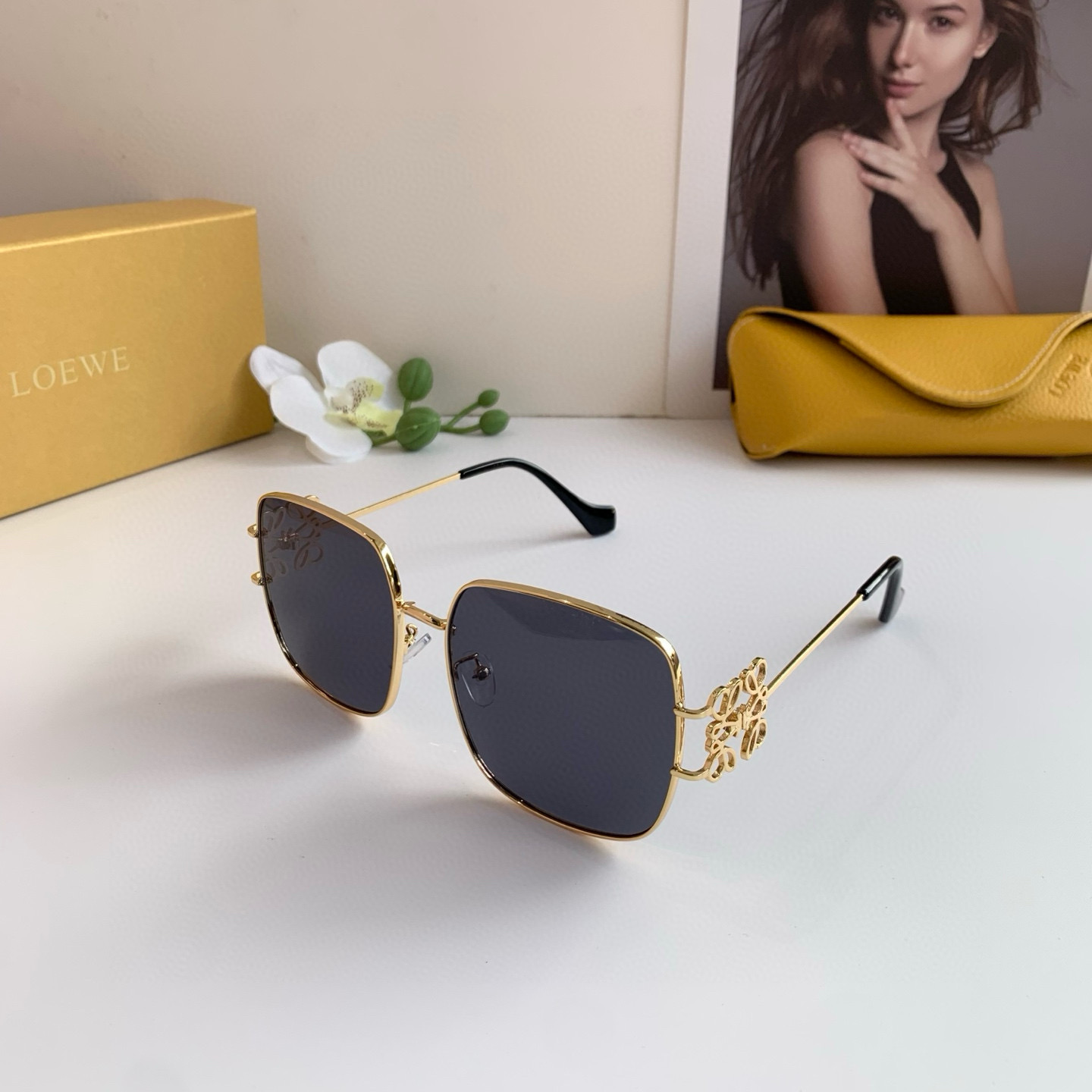 Loewe Sunglasses: Foreign Trade Retrospective Fashion Box with UV Protection - 图片 2