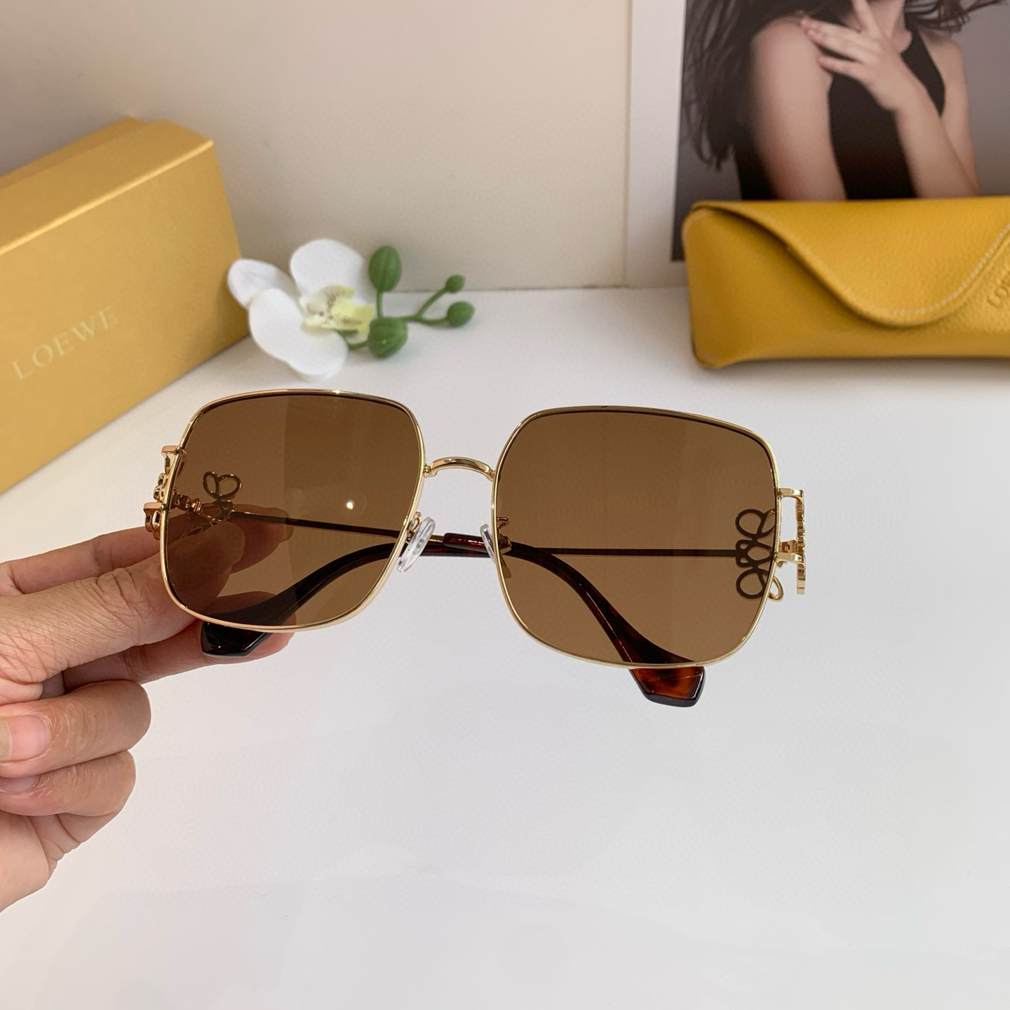 Loewe Sunglasses: UV-Protected Metal Frame in New Foreign Trade Retrospective Fashion Box - 图片 3