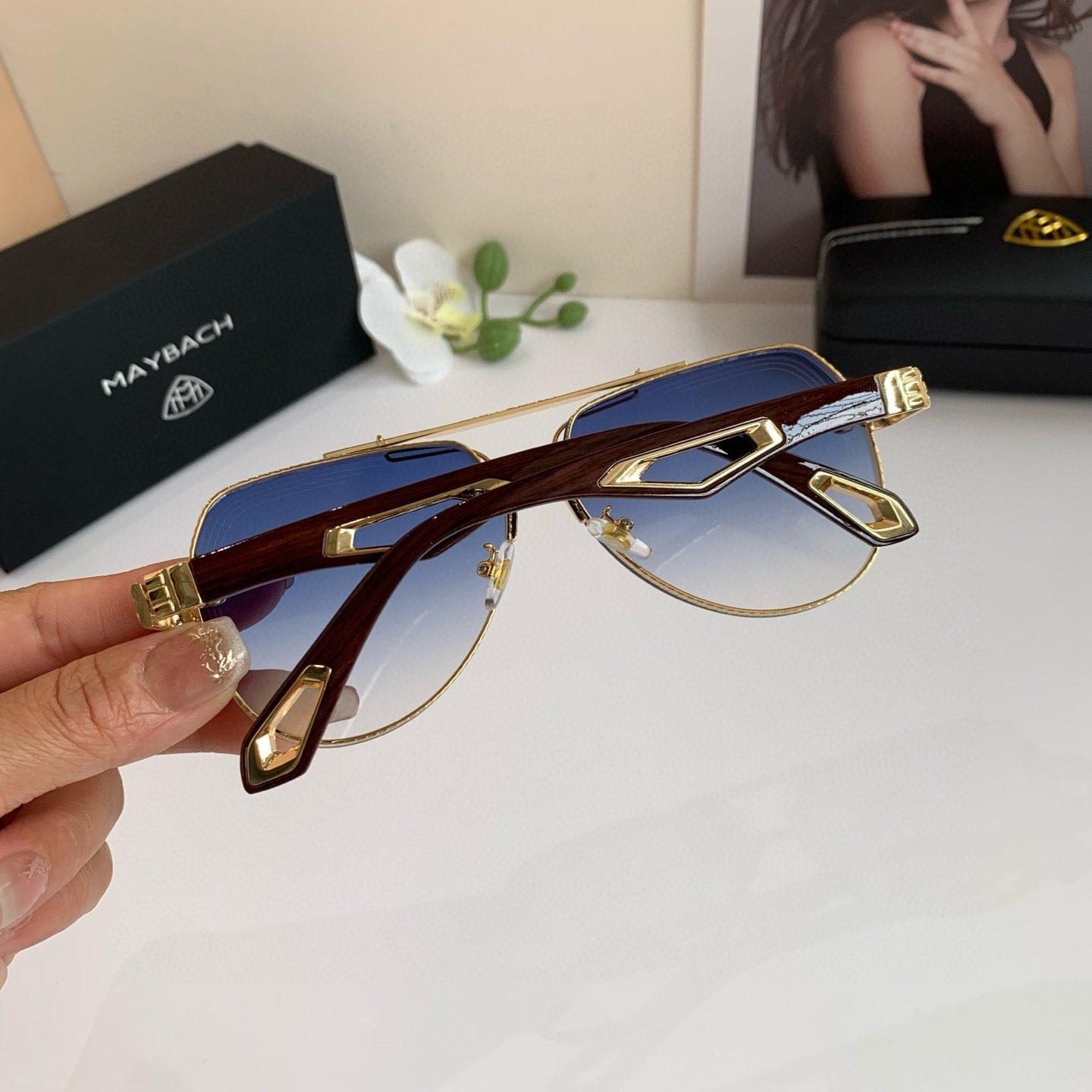 “Maybach McBach: Stylish Outdoor Travel Sunglasses for Men” - 图片 2