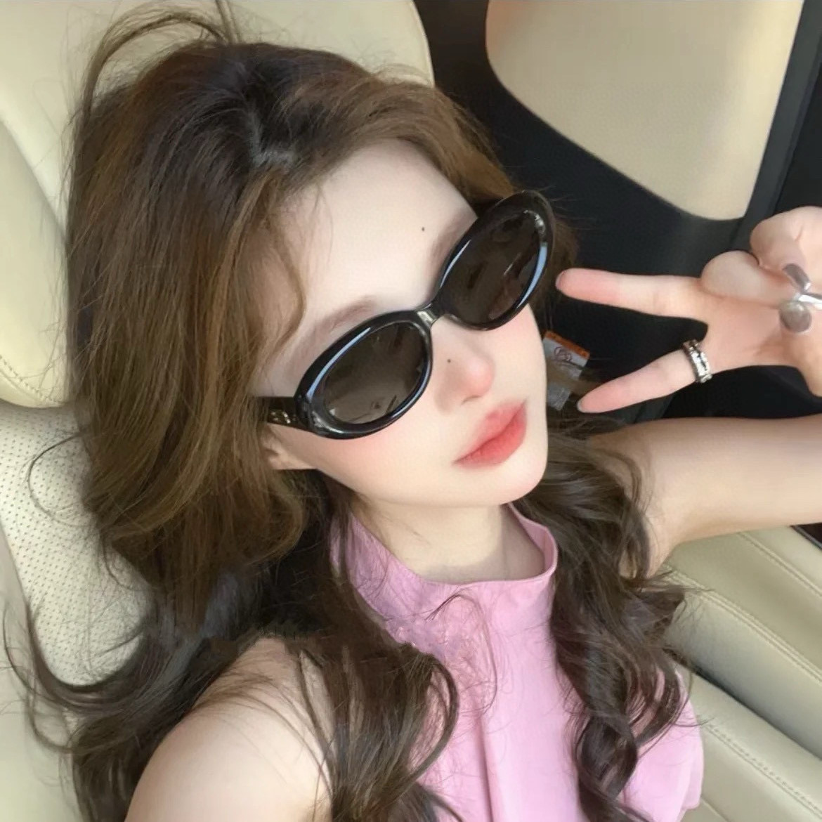 Korean Version Fashion Sunglasses: Red-Black Square Frame, High-End Summer Eyewear