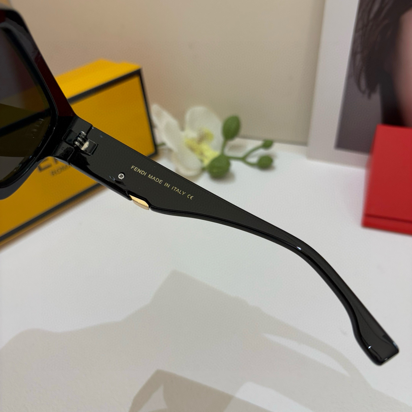 Repeated mention of “FINIE” in FENDI’s collection on page 263. - 图片 8