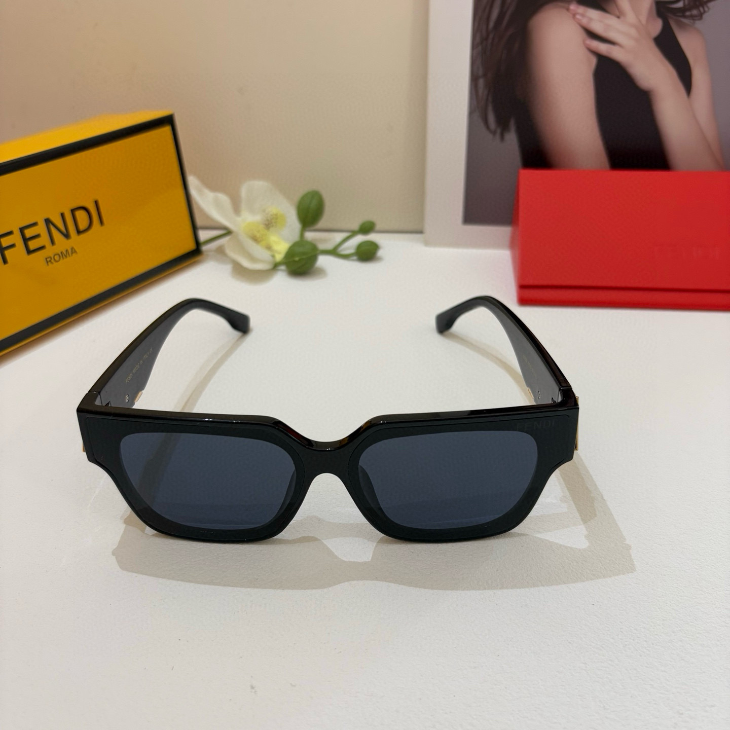 Repeated mention of “FINIE” in FENDI’s collection on page 263. - 图片 5