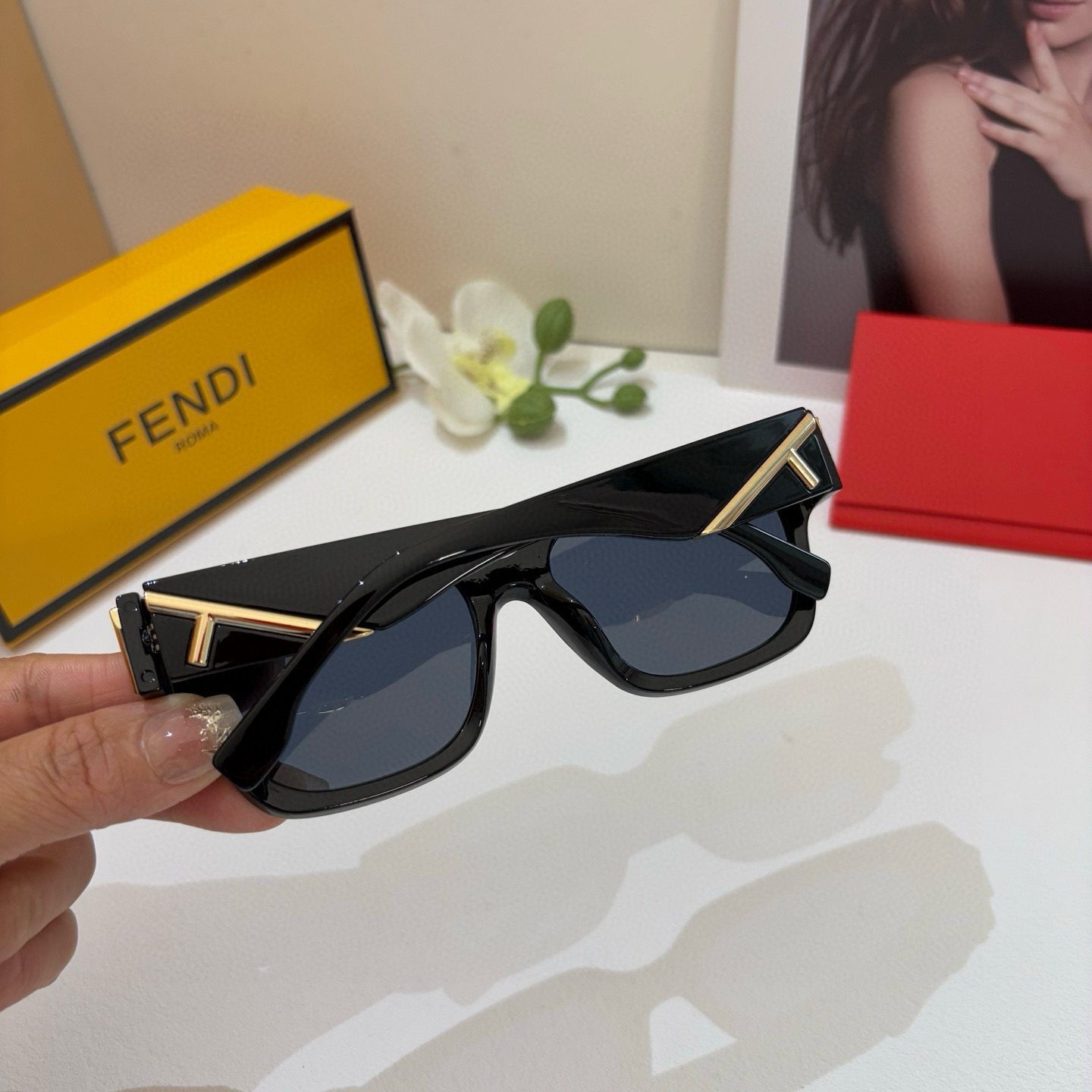 Repeated mention of “FINIE” in FENDI’s collection on page 263. - 图片 4