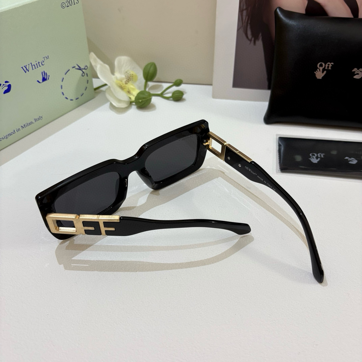 p280 Off-White’s latest design of sunglasses. You have to pay for the car - 图片 8