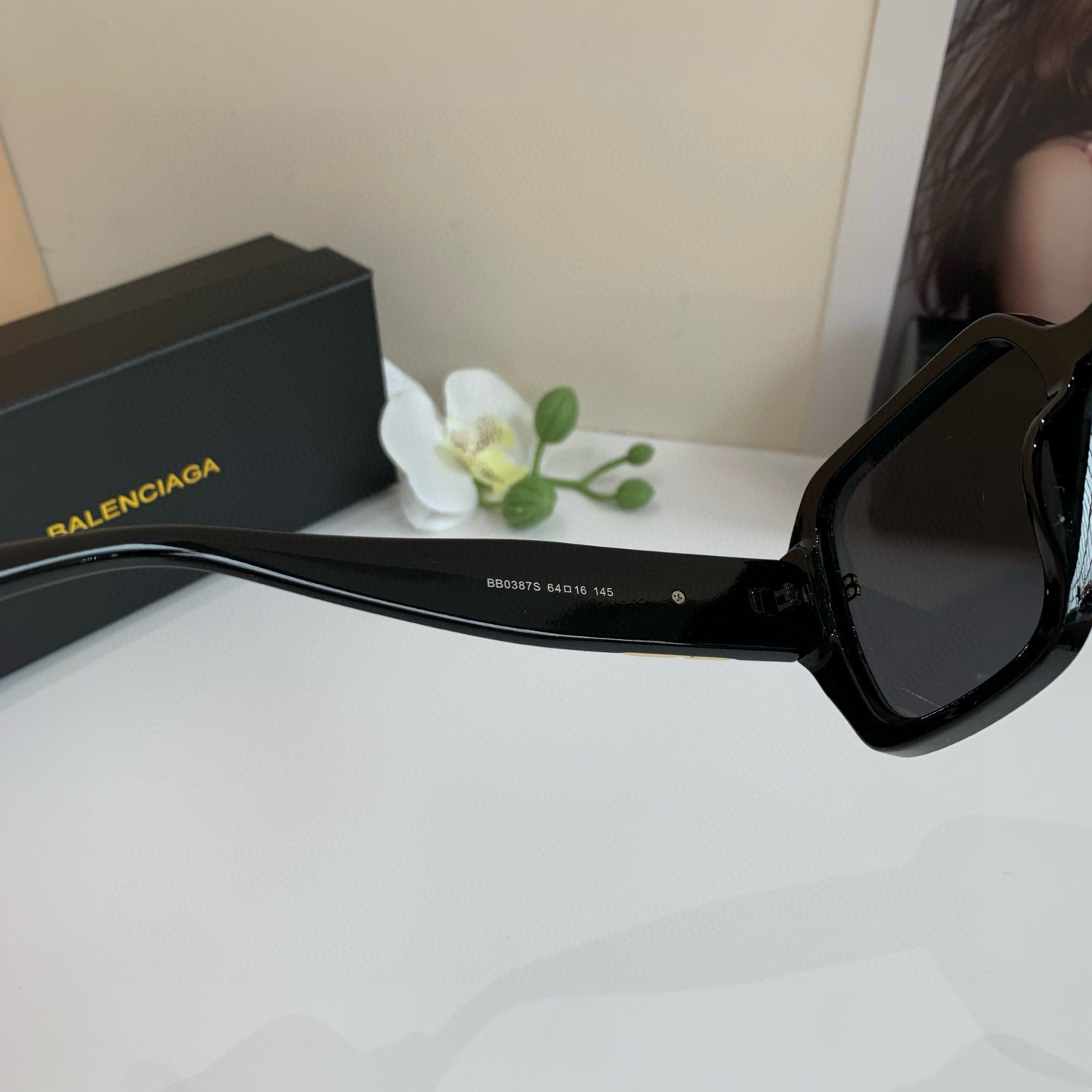 Balenciaga 2025 Sunglasses: New Stars, Fashion Glasses for Men and Women - 图片 7
