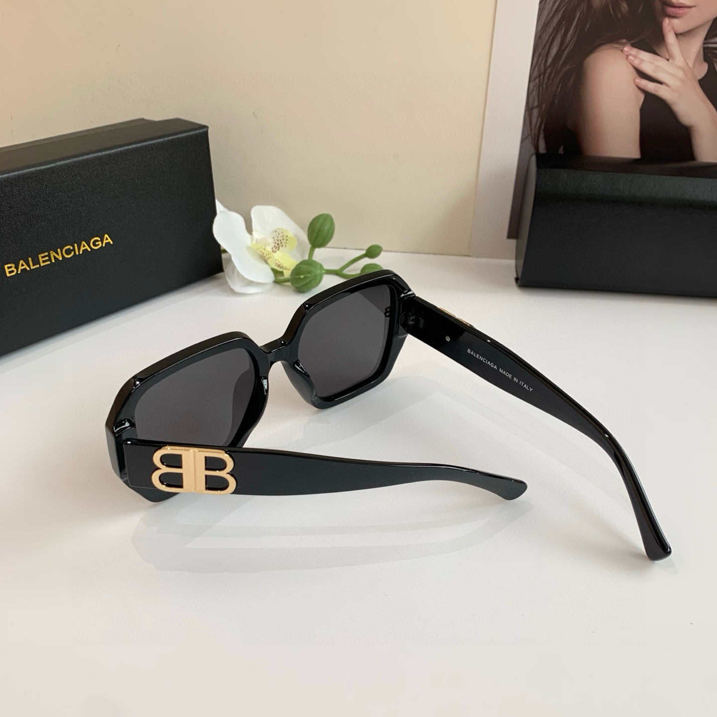 Balenciaga 2025 Sunglasses: New Stars, Fashion Glasses for Men and Women - 图片 8