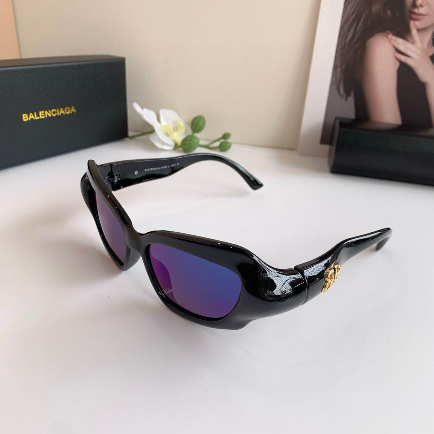Balenciaga 2025 Sunglasses: New Stars, Fashion Glasses for Men and Women - 图片 2