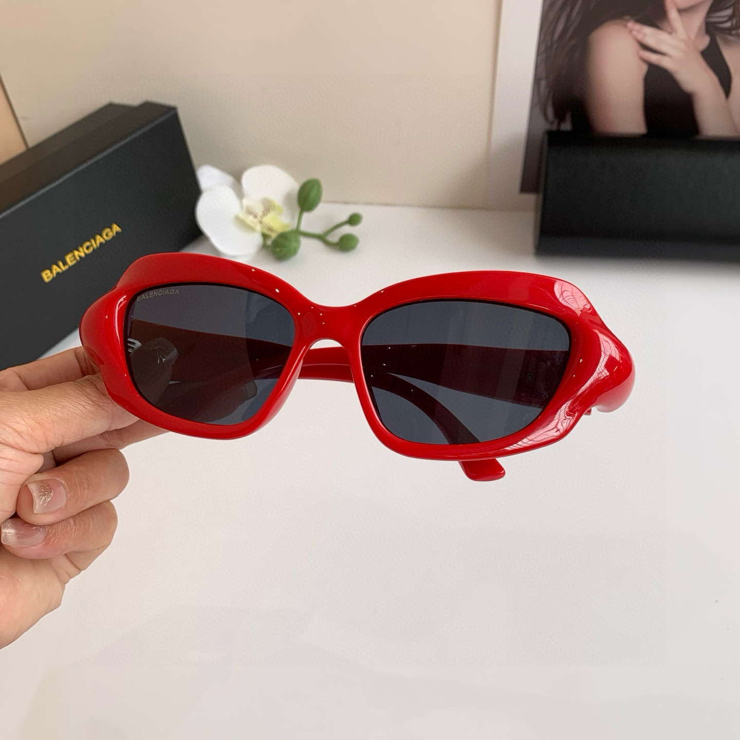 Balenciaga 2025 Sunglasses: New Stars, Fashion Glasses for Men and Women