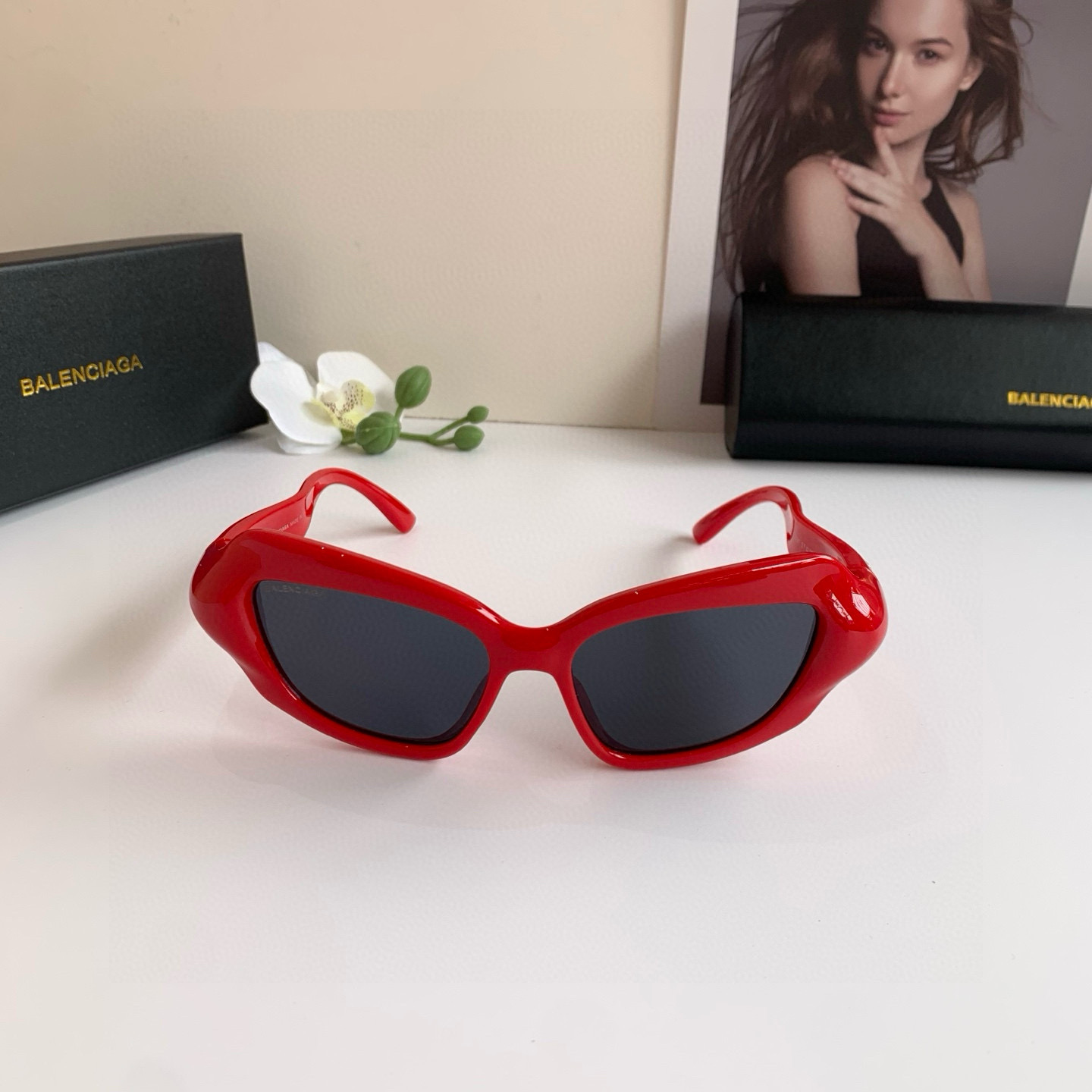 Balenciaga 2025 Sunglasses: New Stars, Fashion Glasses for Men and Women - 图片 4