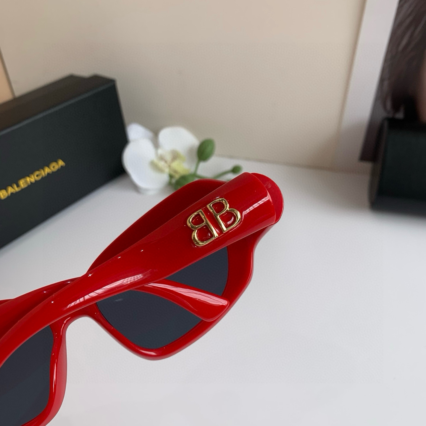 Balenciaga 2025 Sunglasses: New Stars, Fashion Glasses for Men and Women - 图片 8