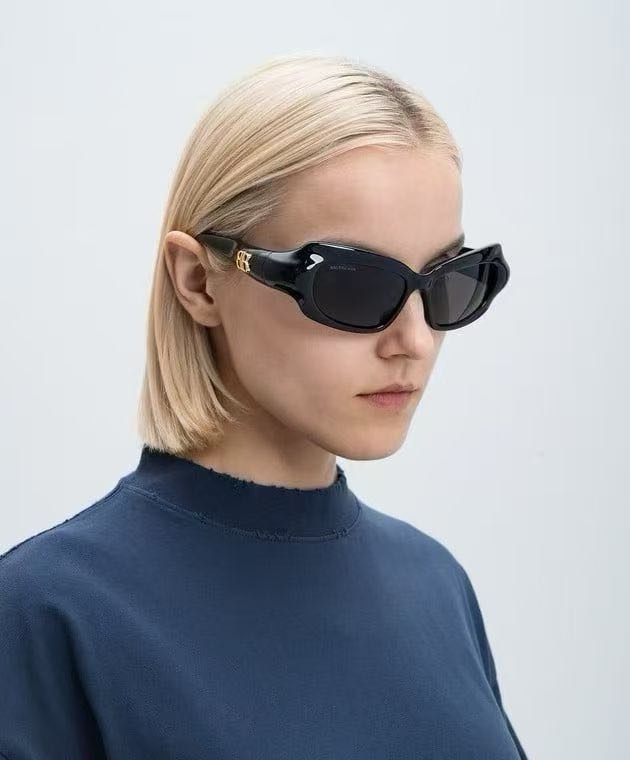 Balenciaga Unveils 2025 Sunglasses Collection for Men and Women, Featuring Unique Designs - 图片 1