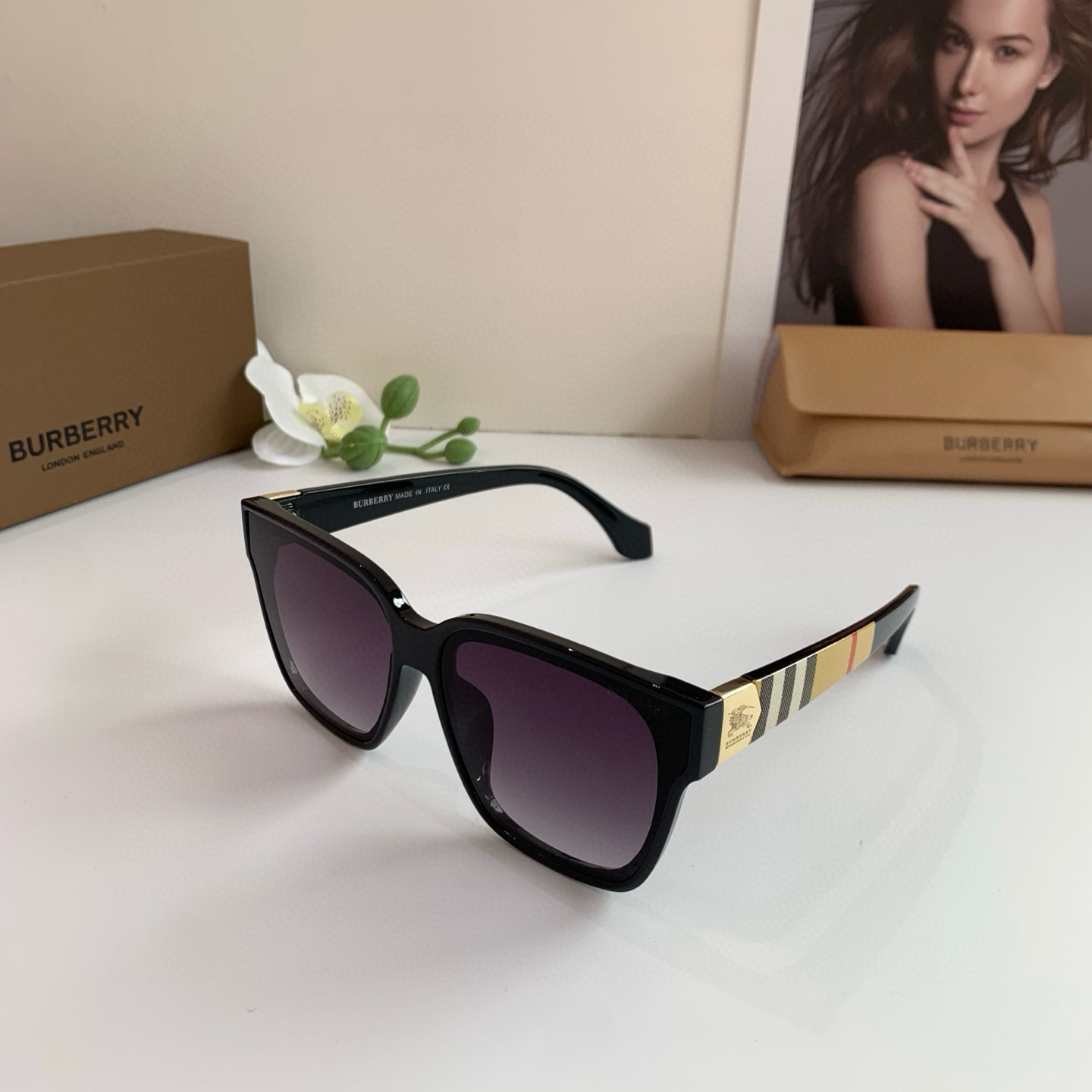 P263 BURBERRY BABBOLE, THE NEW EUROPE-COAST-BORK CLASS CAMERA CAMERA - 图片 2