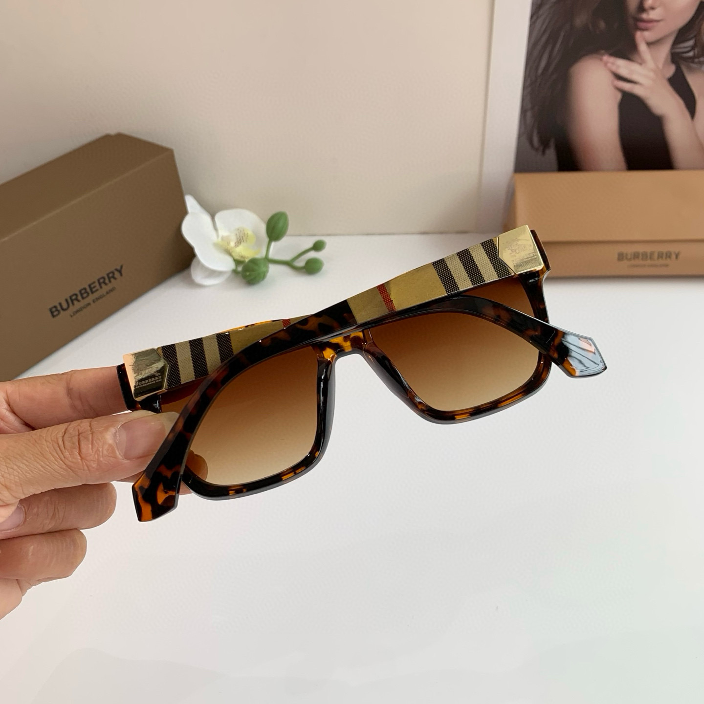 P263 BURBERRY BABBOLE, THE NEW EUROPE-COAST-BORK CLASS CAMERA CAMERA - 图片 5