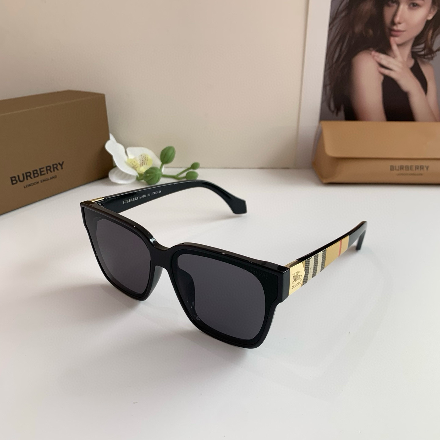 P263 BURBERRY BABBOLE, THE NEW EUROPE-COAST-BORK CLASS CAMERA CAMERA - 图片 2