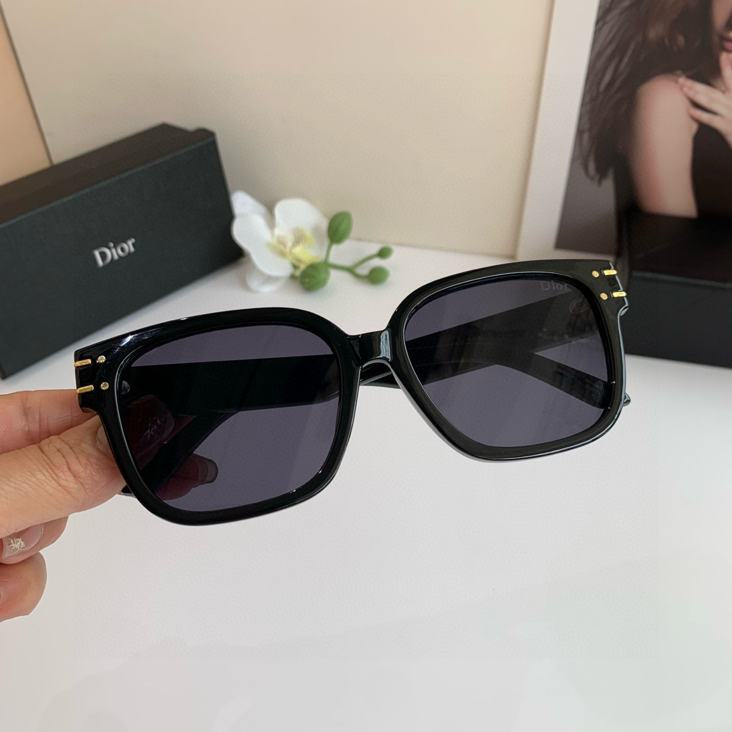 P280 🔥🔥 Diordio, super-fired box sunglasses, male and female sunglasses, ins windnet red sunglasses - 图片 3