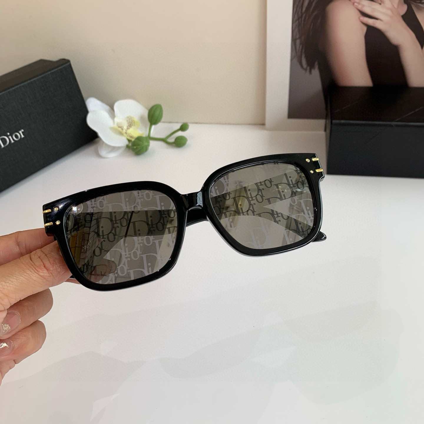 P280 🔥🔥 Diordio, super-fired box sunglasses, male and female sunglasses, ins windnet red sunglasses - 图片 3