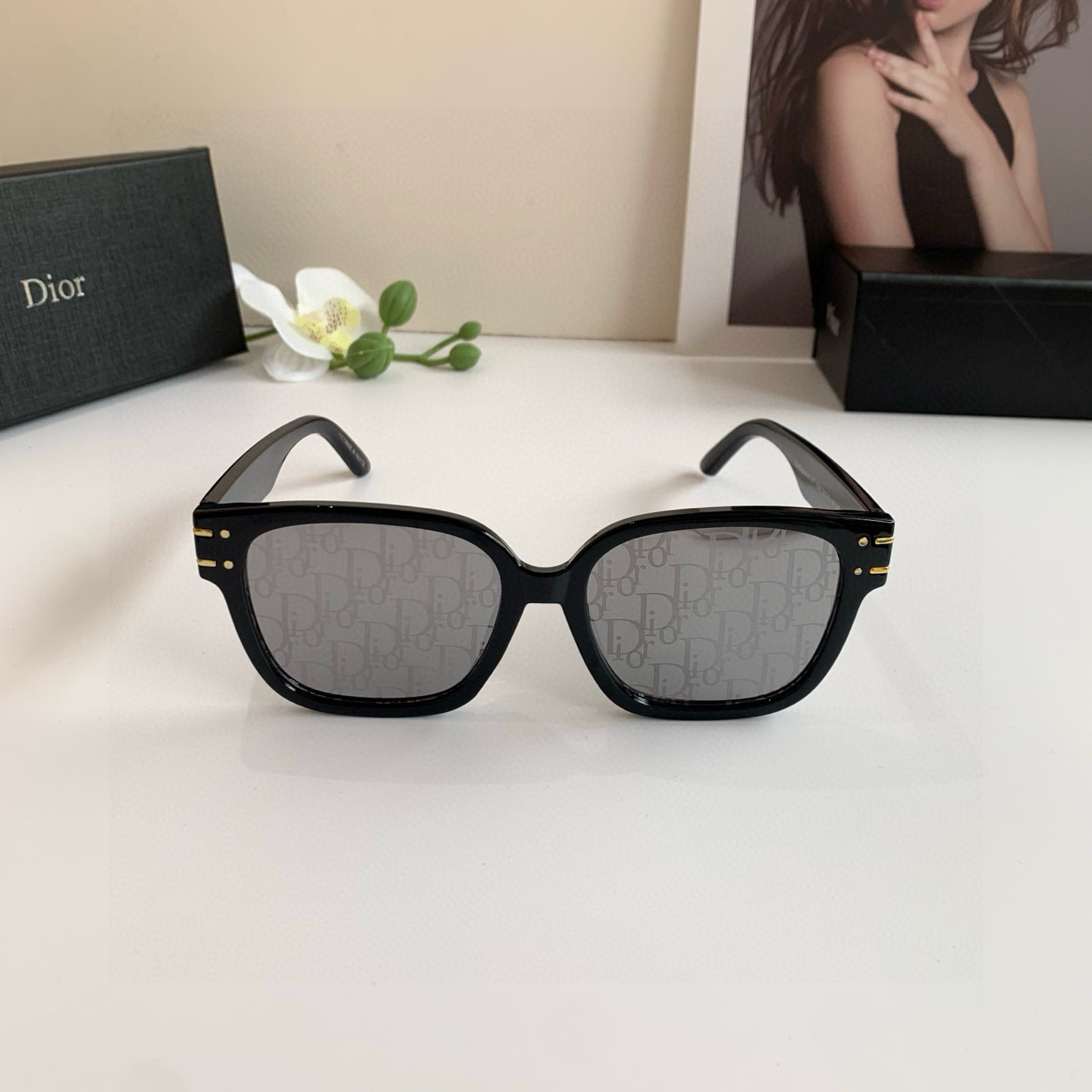 P280 🔥🔥 Diordio, super-fired box sunglasses, male and female sunglasses, ins windnet red sunglasses - 图片 4