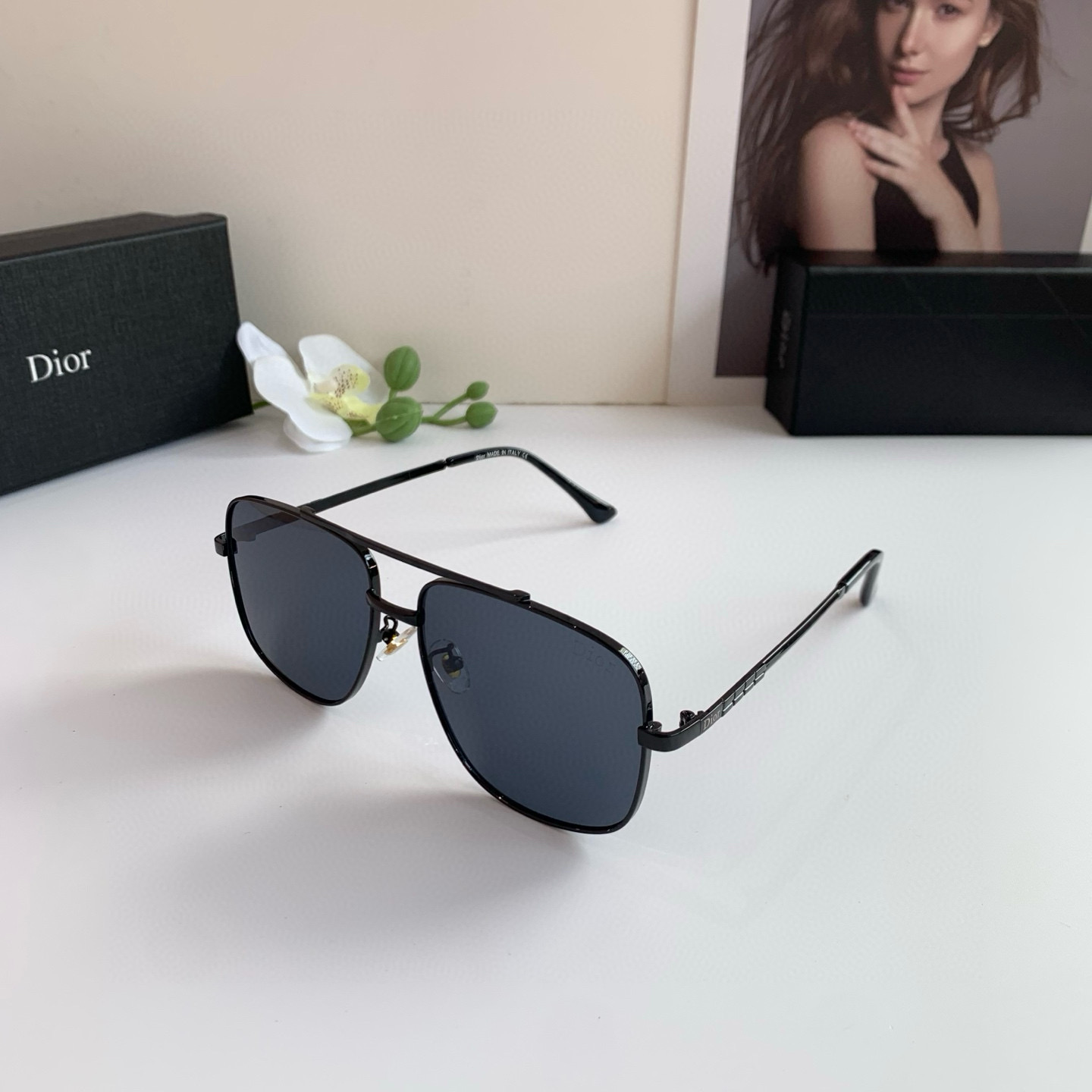 P280 Diordio, new fashion metal box sunglasses, male and female luminous sunglasses, Euro-American personal ins - 图片 2