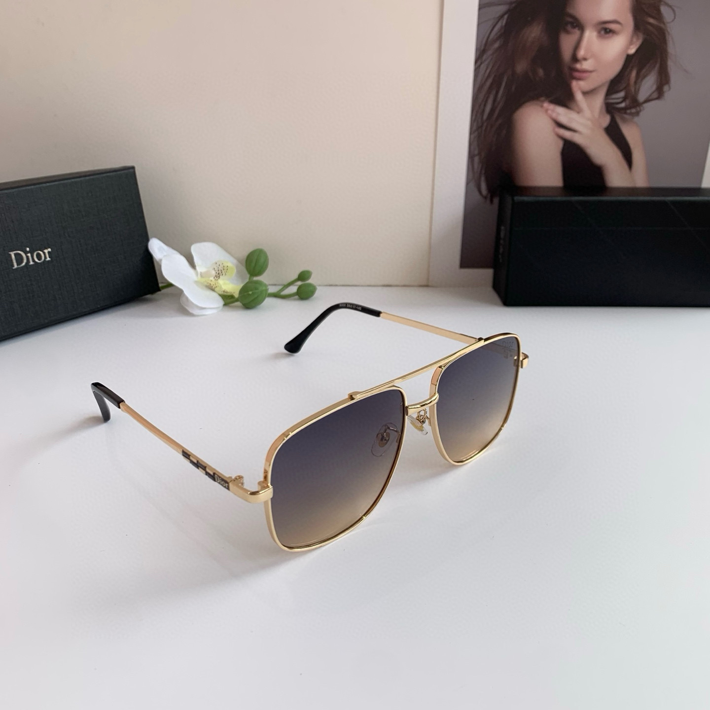 P280 Diordio, new fashion metal box sunglasses, male and female luminous sunglasses, Euro-American personal ins - 图片 1