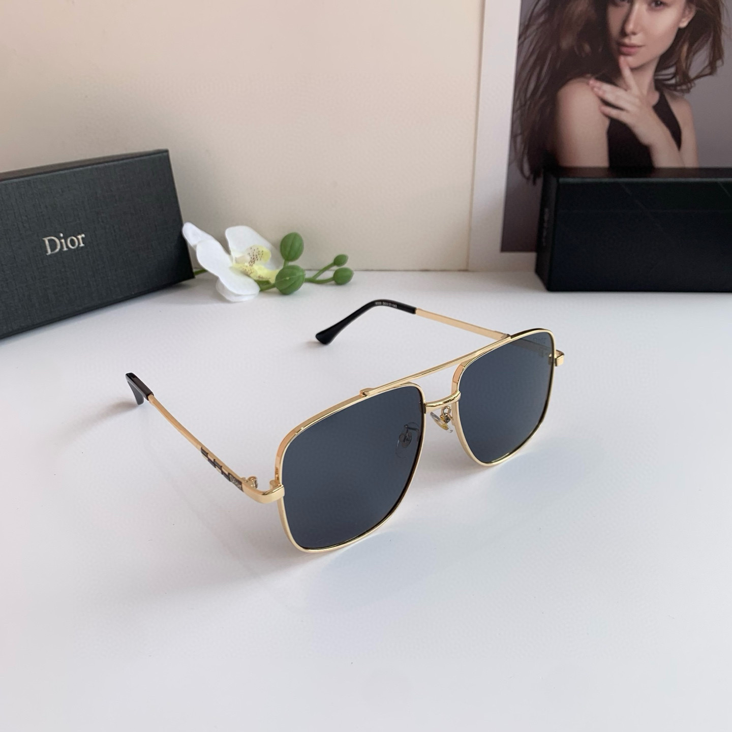 P280 Diordio, new fashion metal box sunglasses, male and female luminous sunglasses, Euro-American personal ins - 图片 1