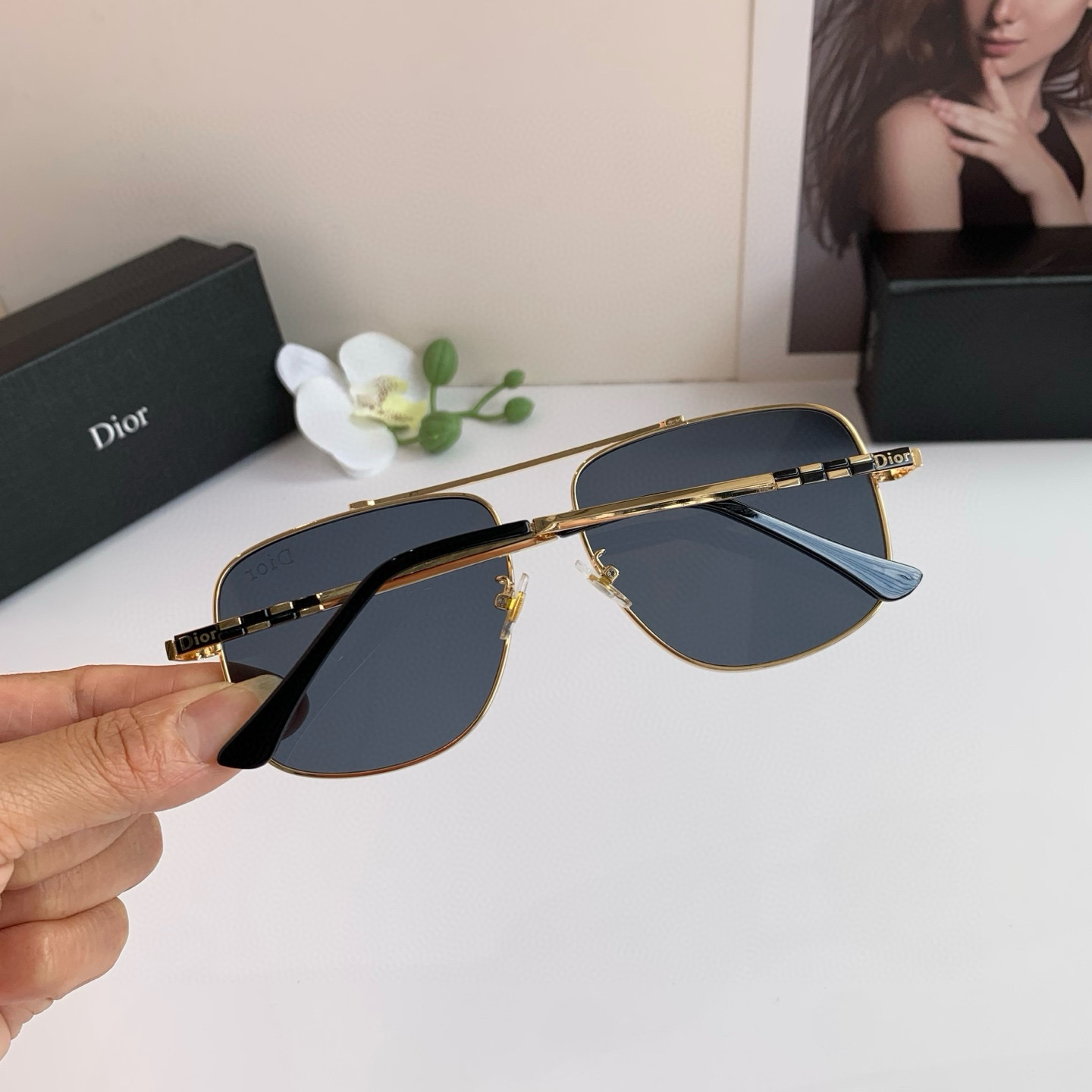 P280 Diordio, new fashion metal box sunglasses, male and female luminous sunglasses, Euro-American personal ins - 图片 8