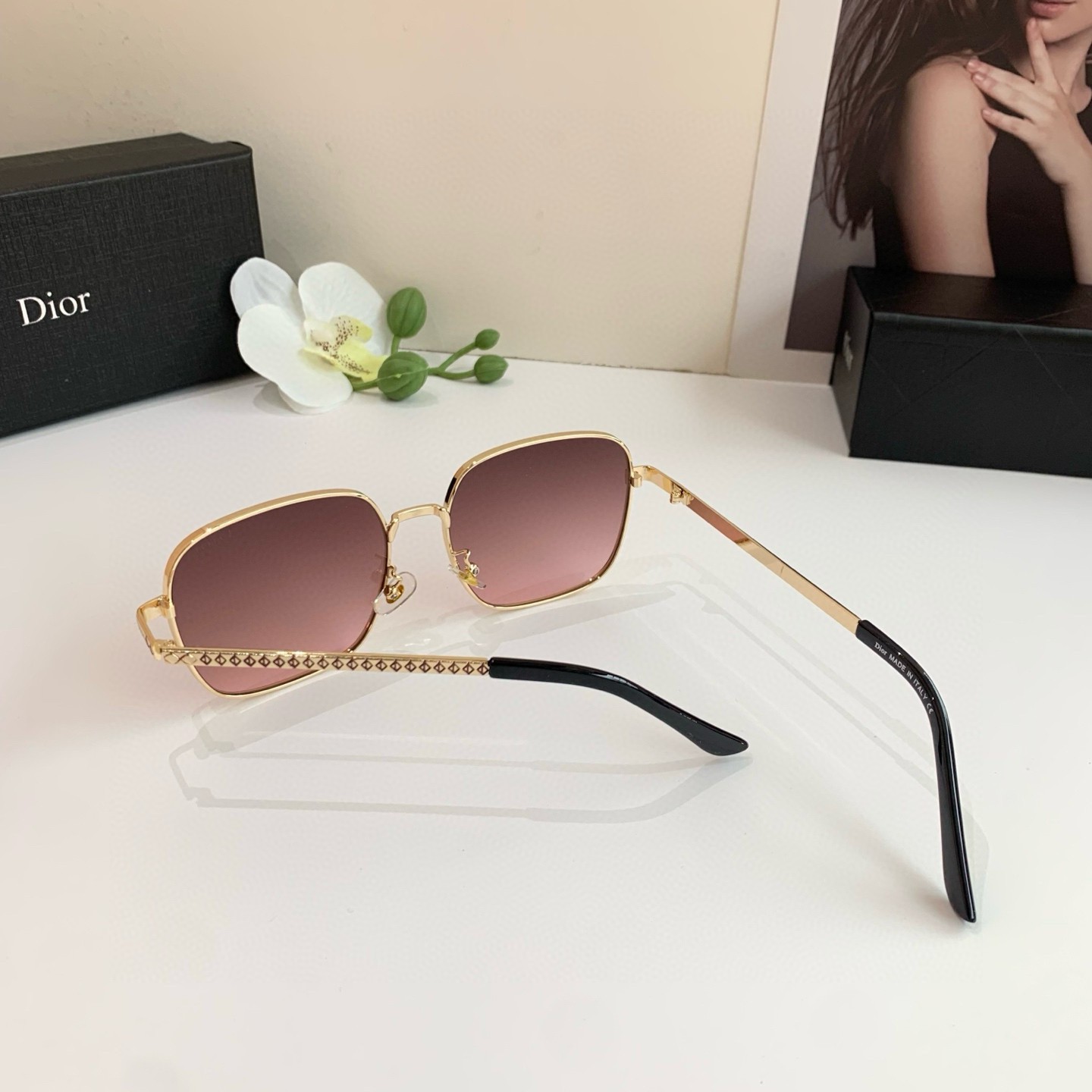 P280 Diordio, new fashion metal box sunglasses, male and female luminous sunglasses, Euro-American personal ins - 图片 5