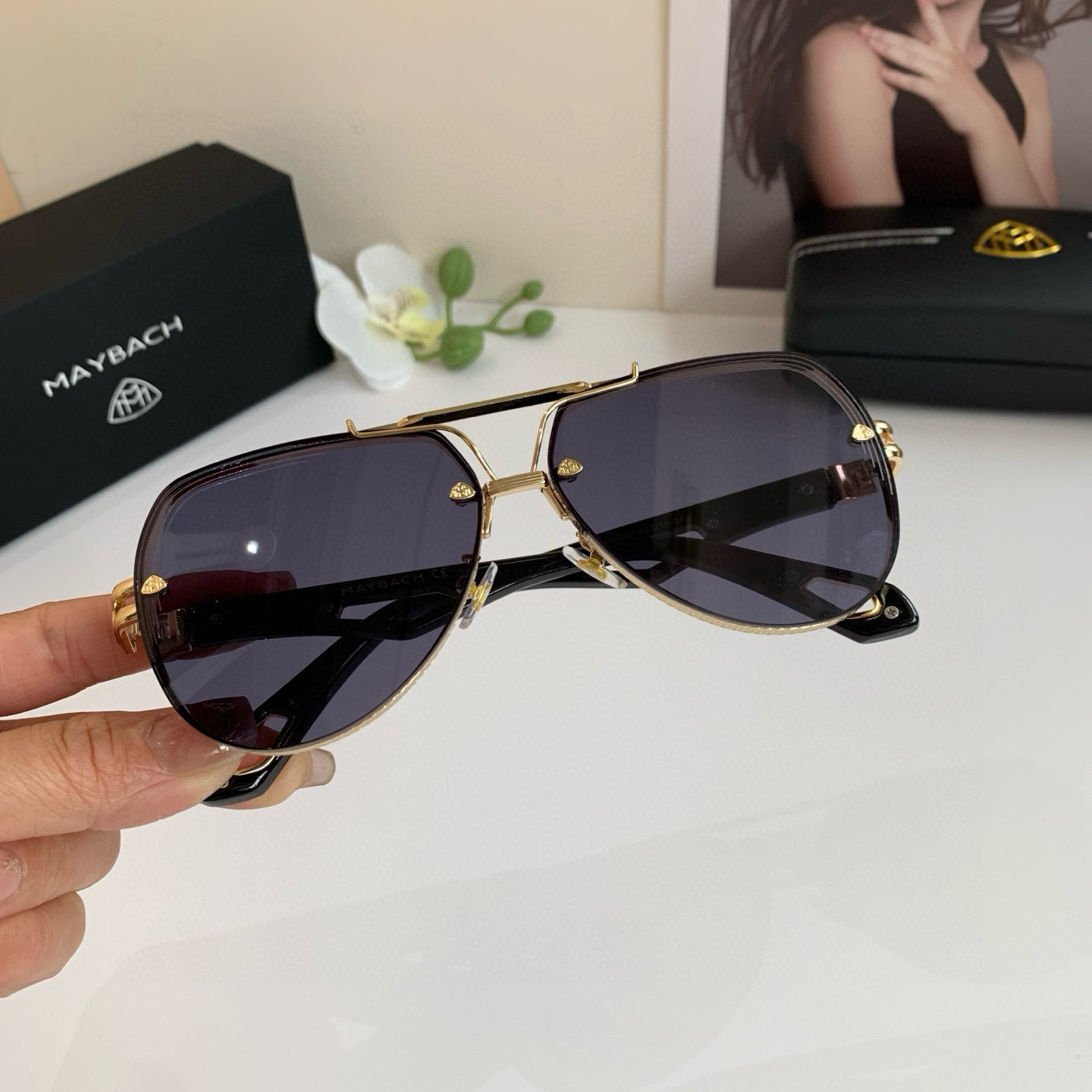 “Maybach McBach: Fashionable Outdoor Travel Sunglasses for Metal Man”