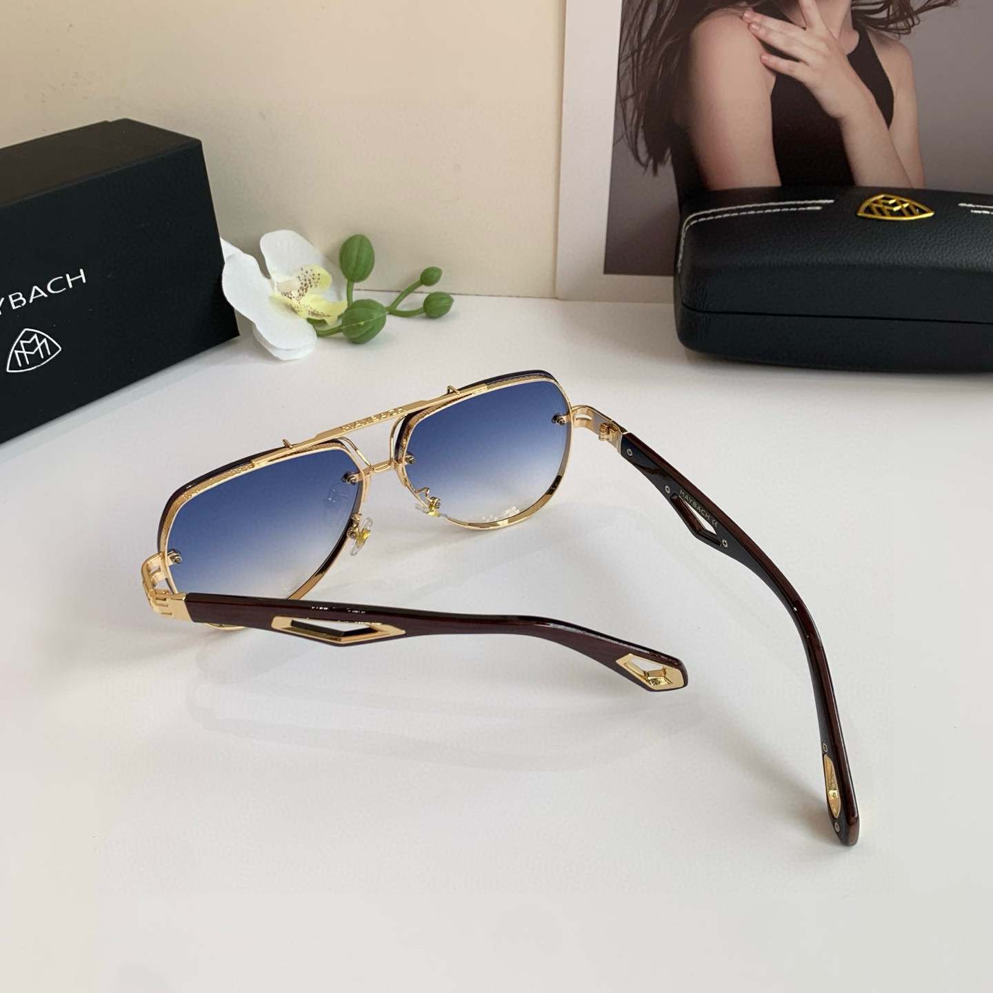 “Maybach McBach: Stylish Outdoor Travel Sunglasses for Metal Man” - 图片 9