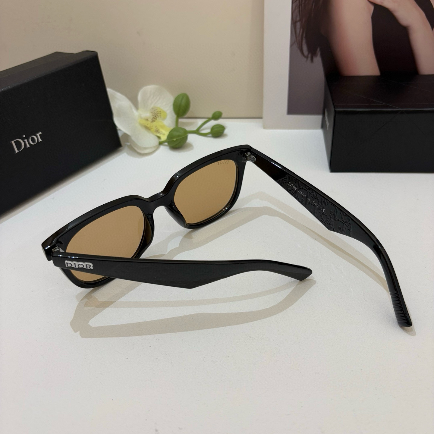P245 The new fashion retrospect sunglasses, the male and female luminous sunglasses, the Euro-American personal insins - 图片 7