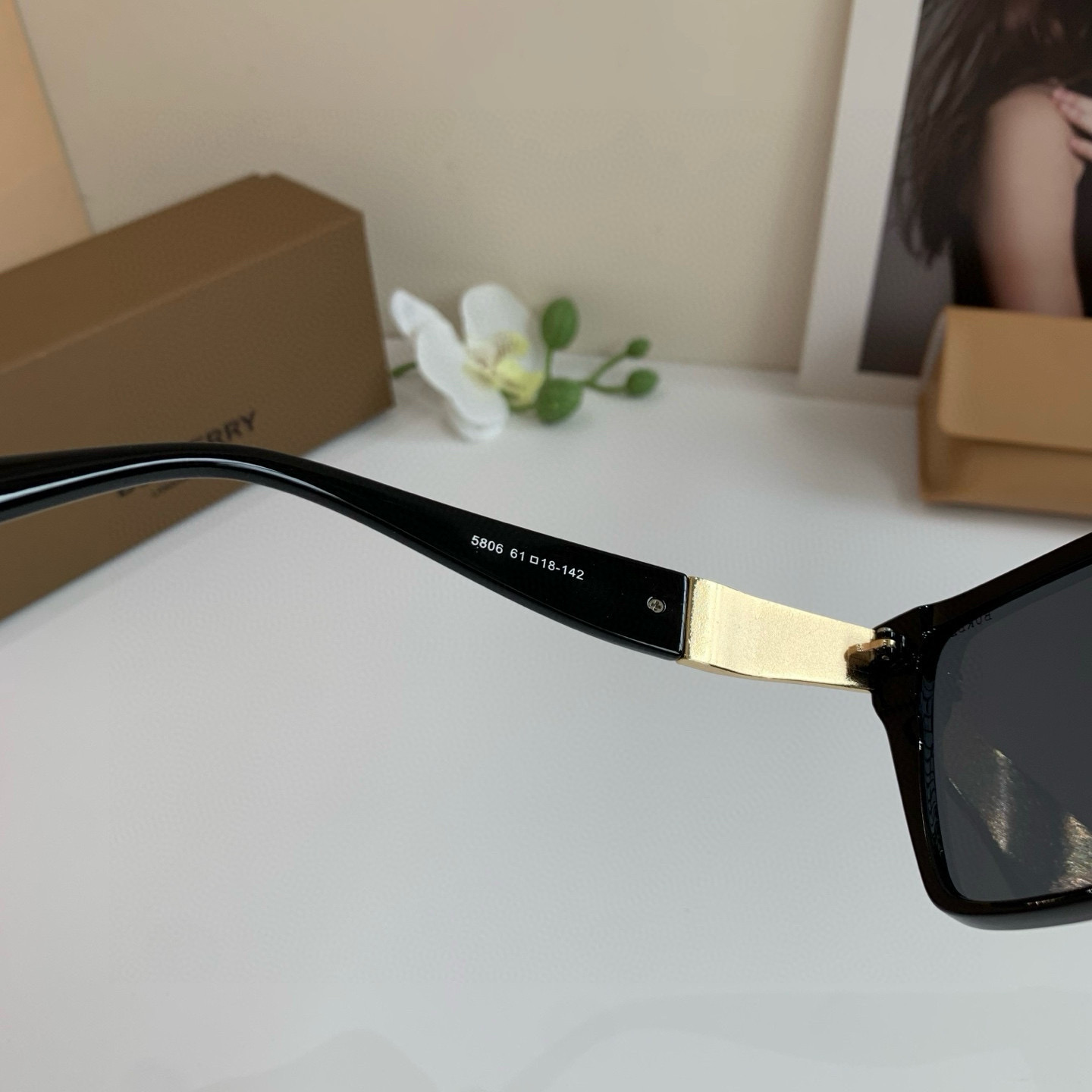 P263 BURBERRY, BARBERRY, BABOLI, 2025 NEW PLACE GUYS AND GUYS WITH HOSTS, LIGHT PHYSICAL NERVOUS NERVANCES - 图片 6